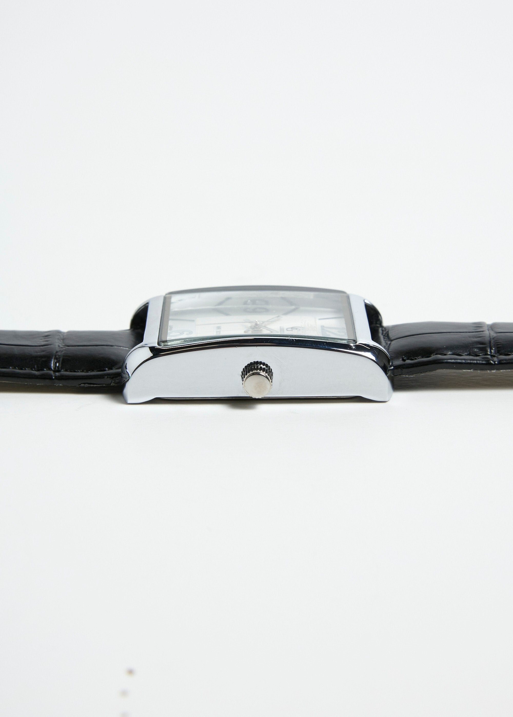Rechthoekig_horloge_van_roestvrij_staal_en_krokodillenleer_Noir_DE3_slim