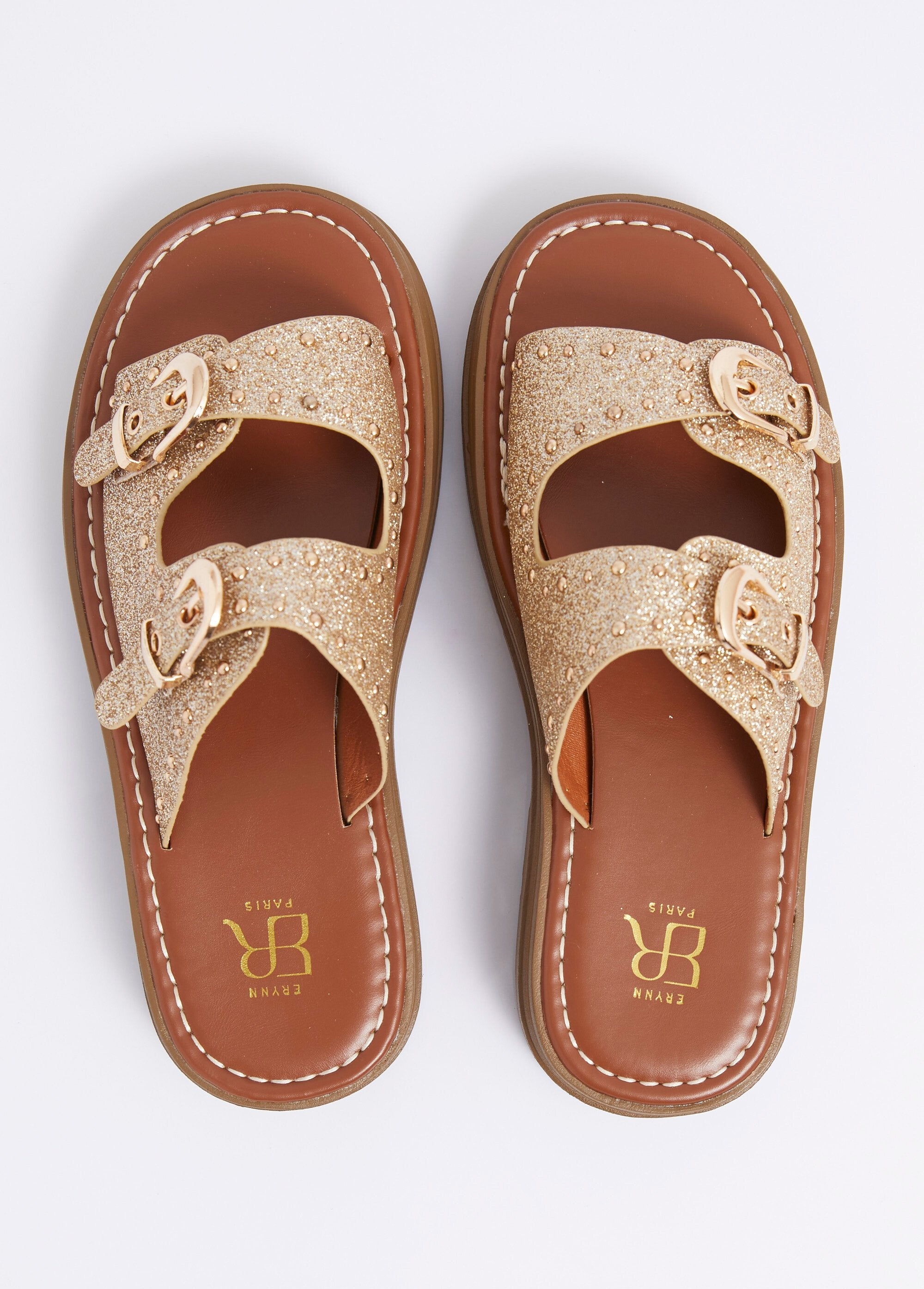 Muiltjes_met_bandjes_met_studs_en_ingekeepte_zolen_Dore_OV1_slim