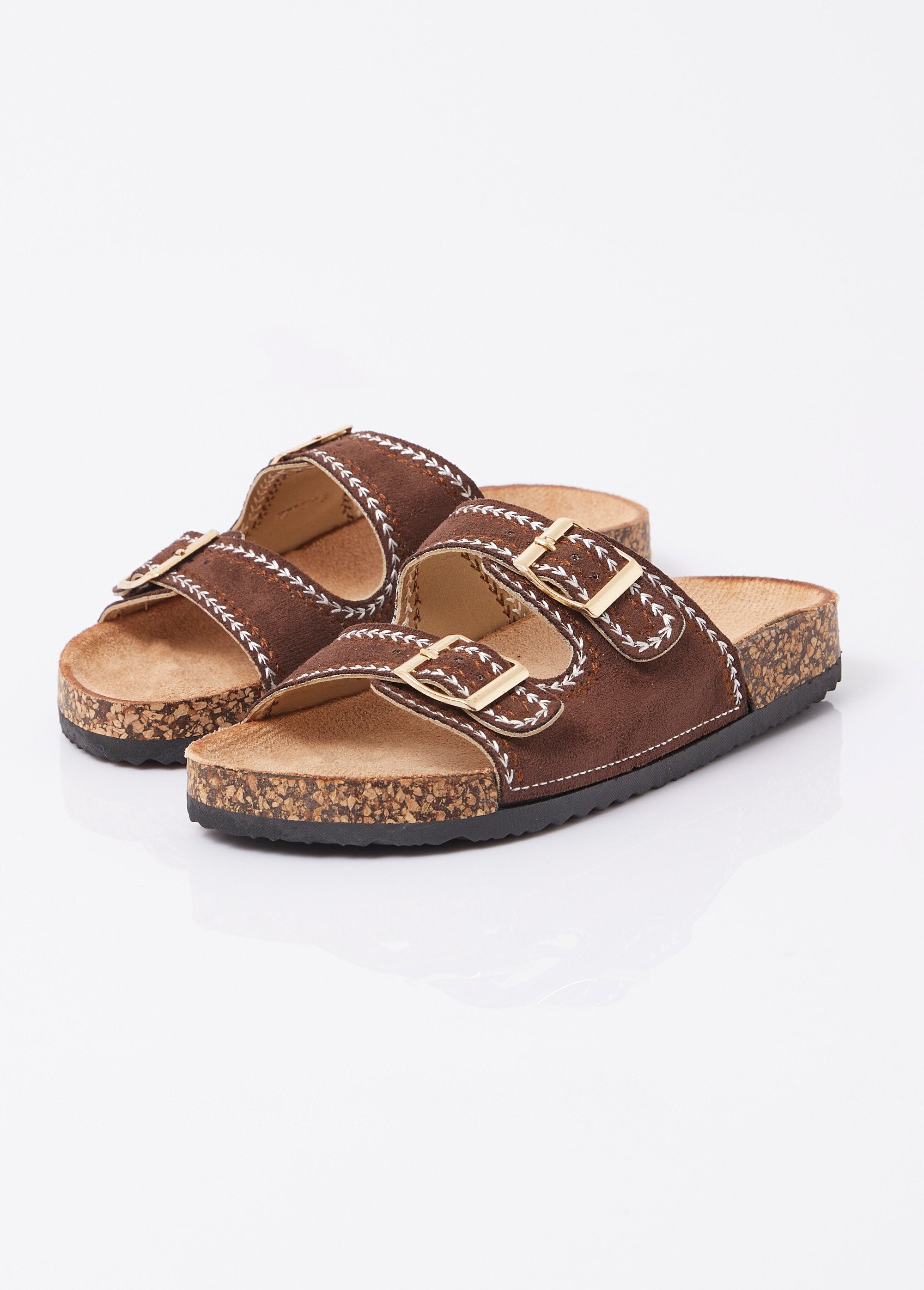 Volkse_muiltjes_met_gespen_en_kurkzolen_Marron_DE1_slim