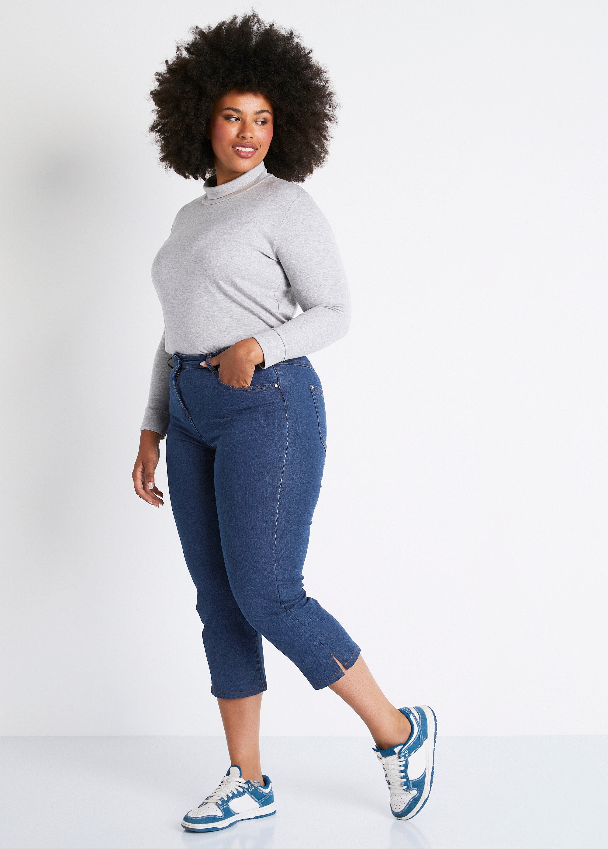 Stretch_denim_broek_met_tailleband_Blauw_SF1_curvy