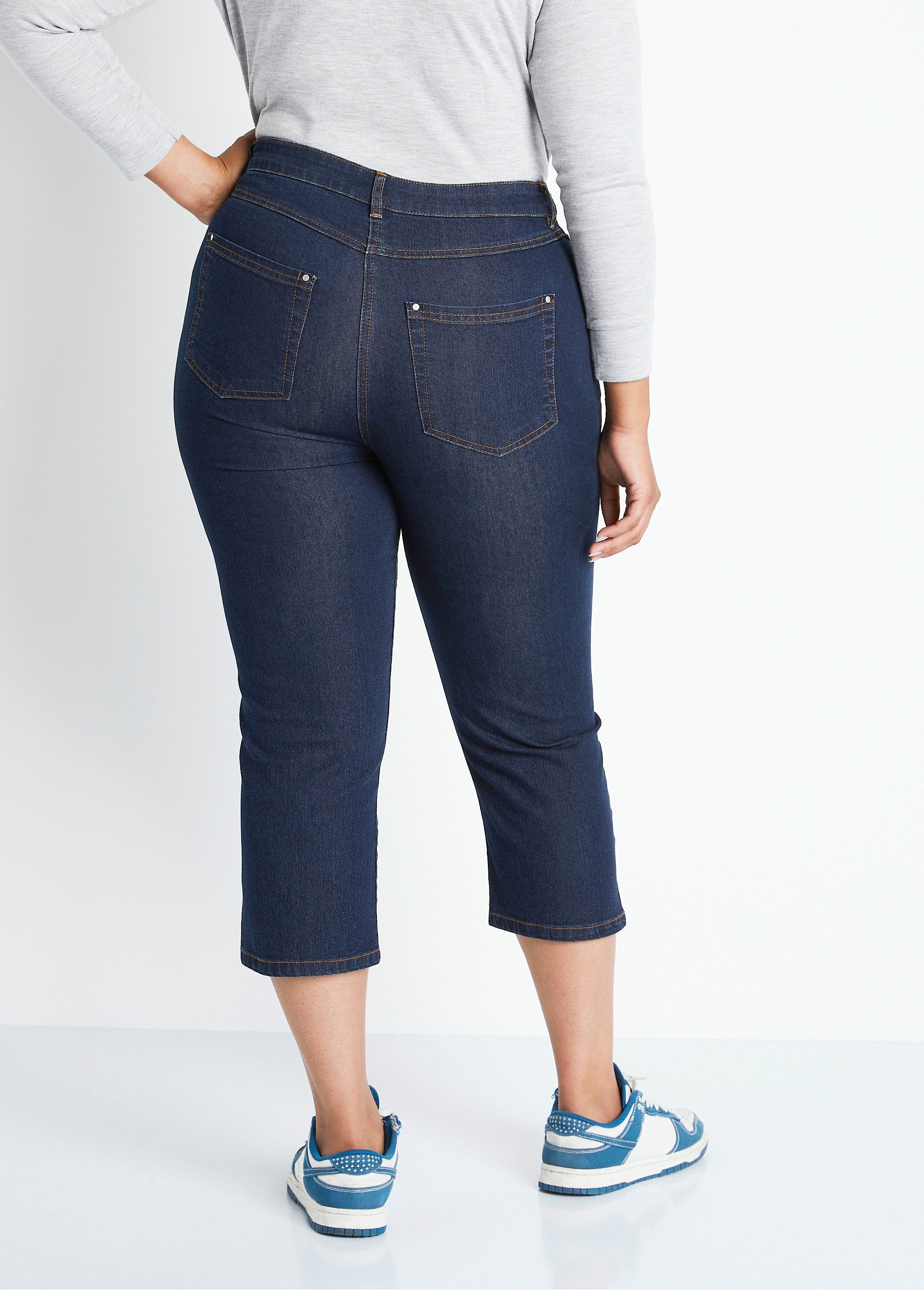 Stretch_denim_broek_met_tailleband_Indigo_DO1_curvy