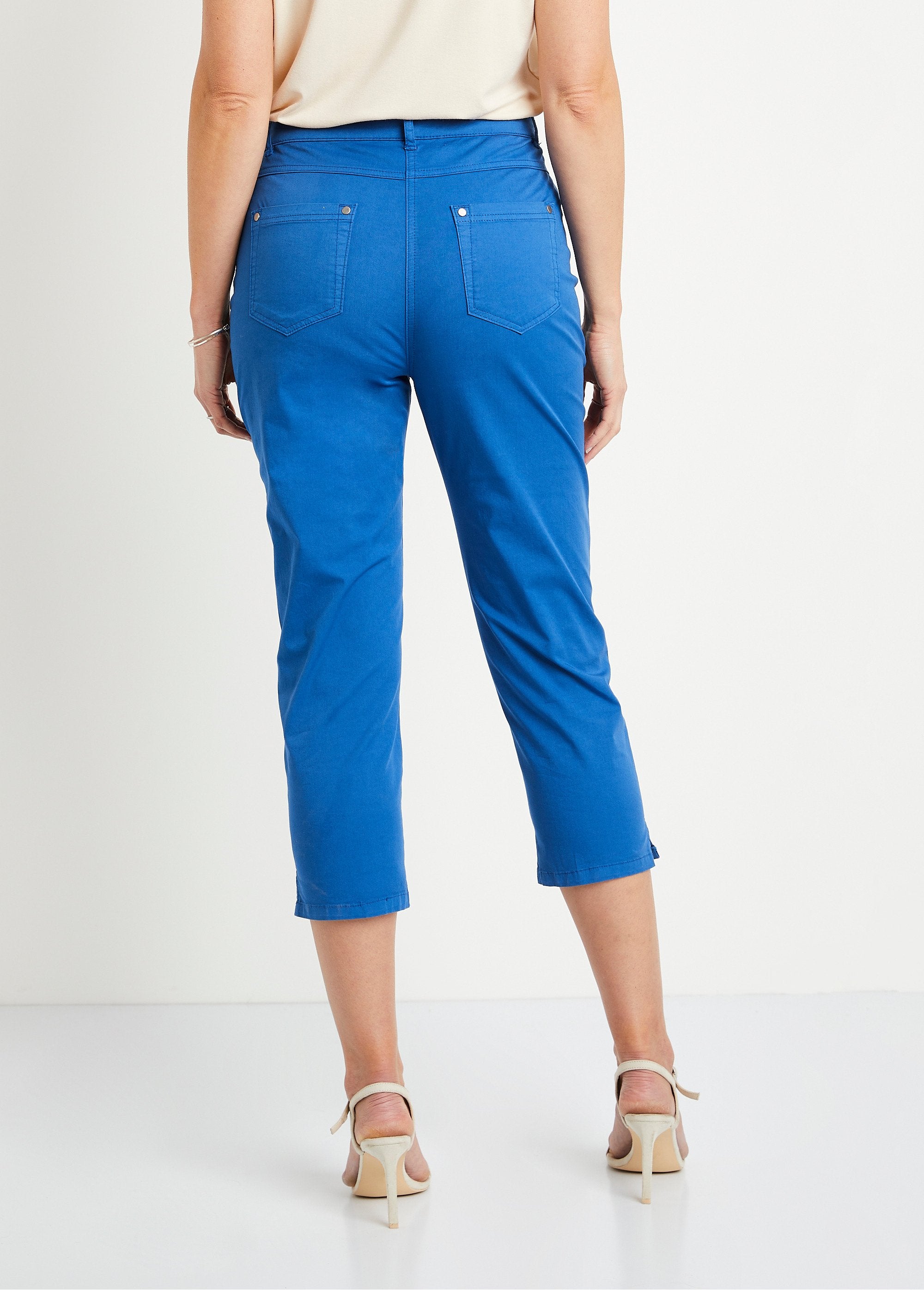 Broek_met_elastische_tailleband_5_zakken_Hard_blauw_DO1_slim