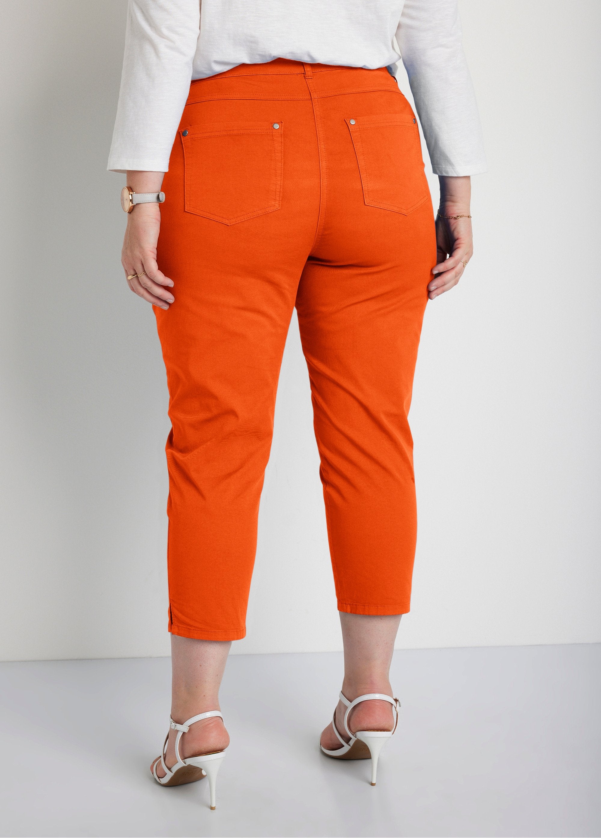 Broek_met_elastische_tailleband_5_zakken_ORANJE_DO1_curvy