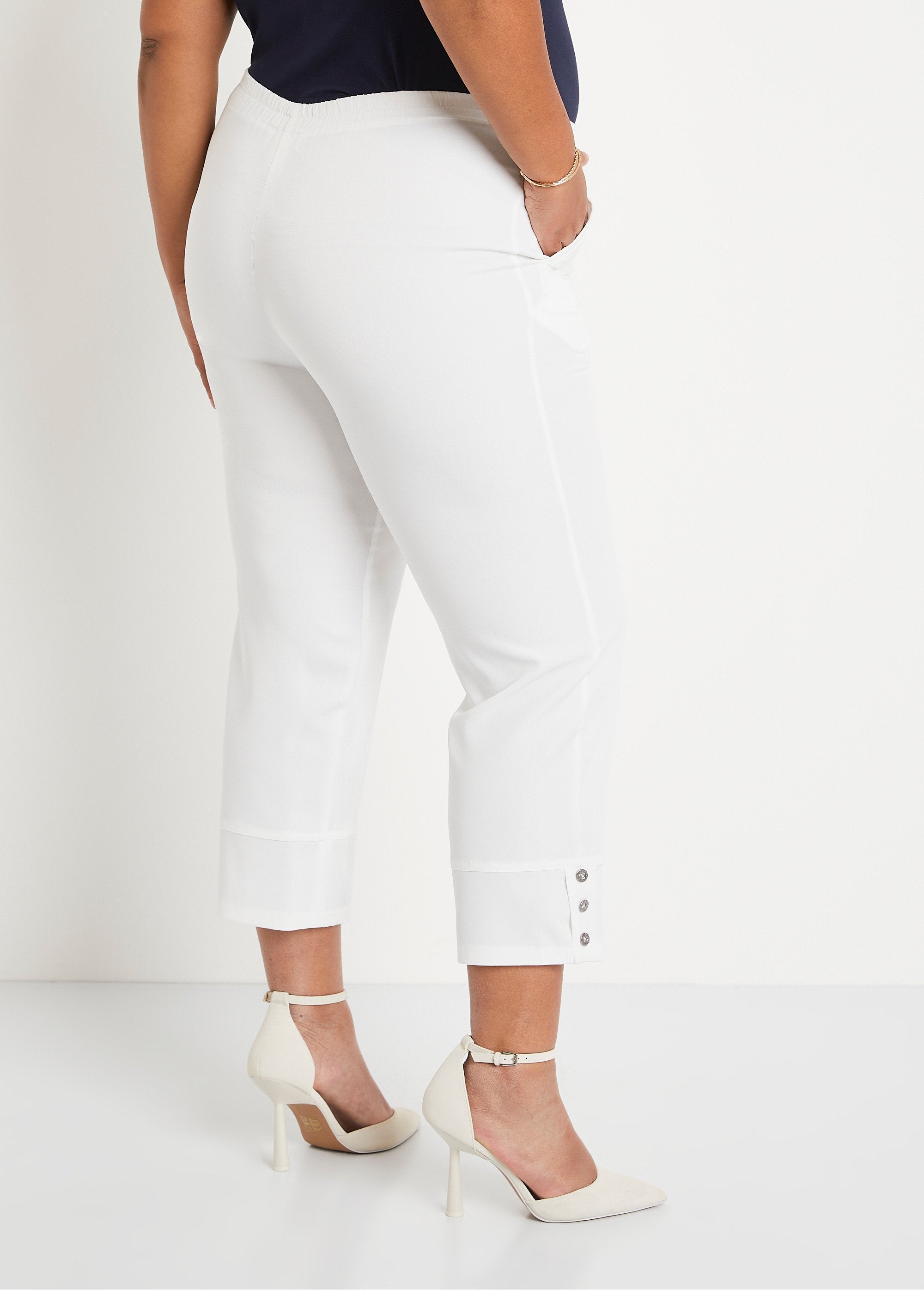 Rechte_broek_met_semi-elastische_tailleband_WIT_DO1_curvy