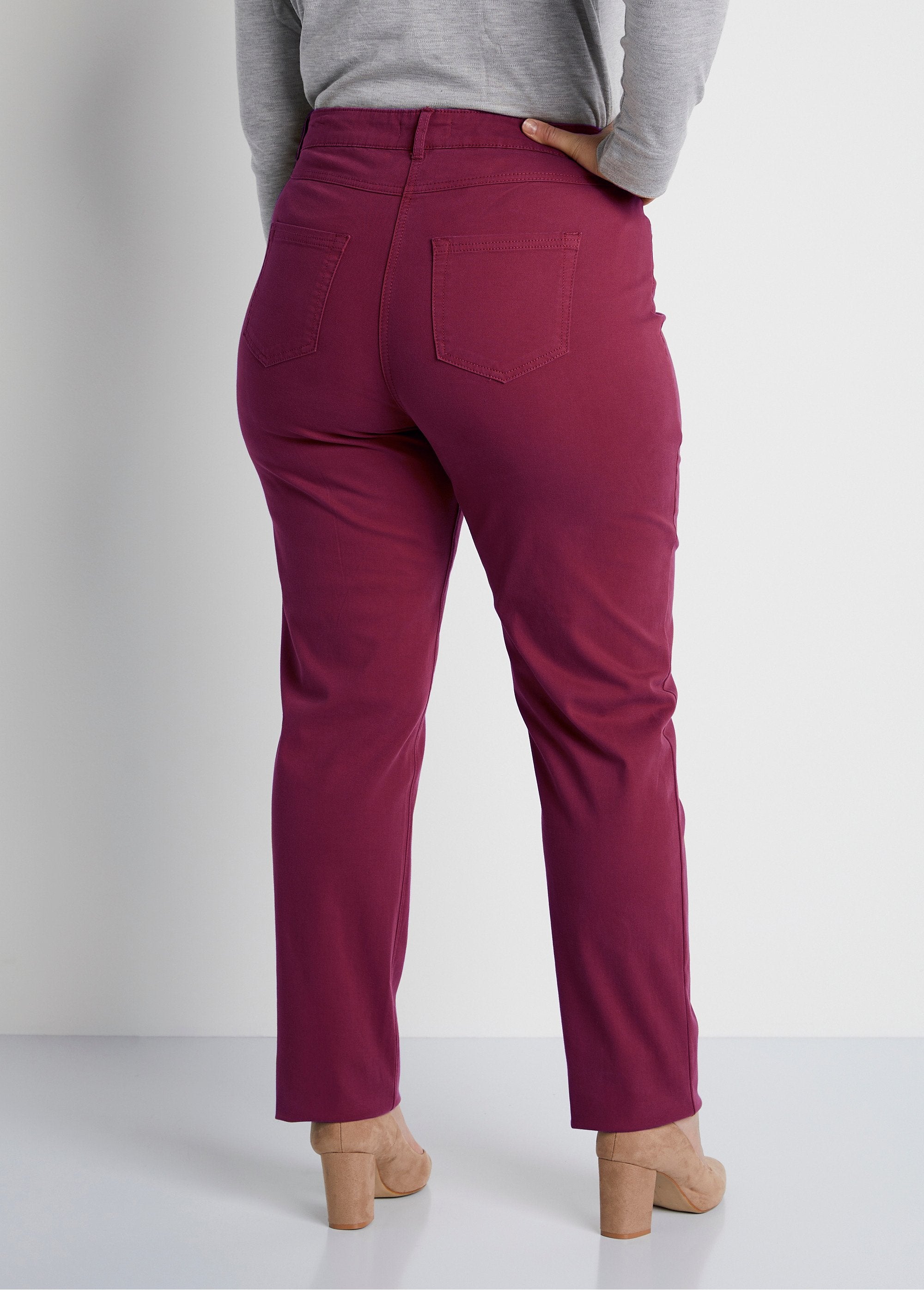 5-pocket_stretch_katoenen_broek_met_rechte_pijpen_Bordeaux_DO1_curvy