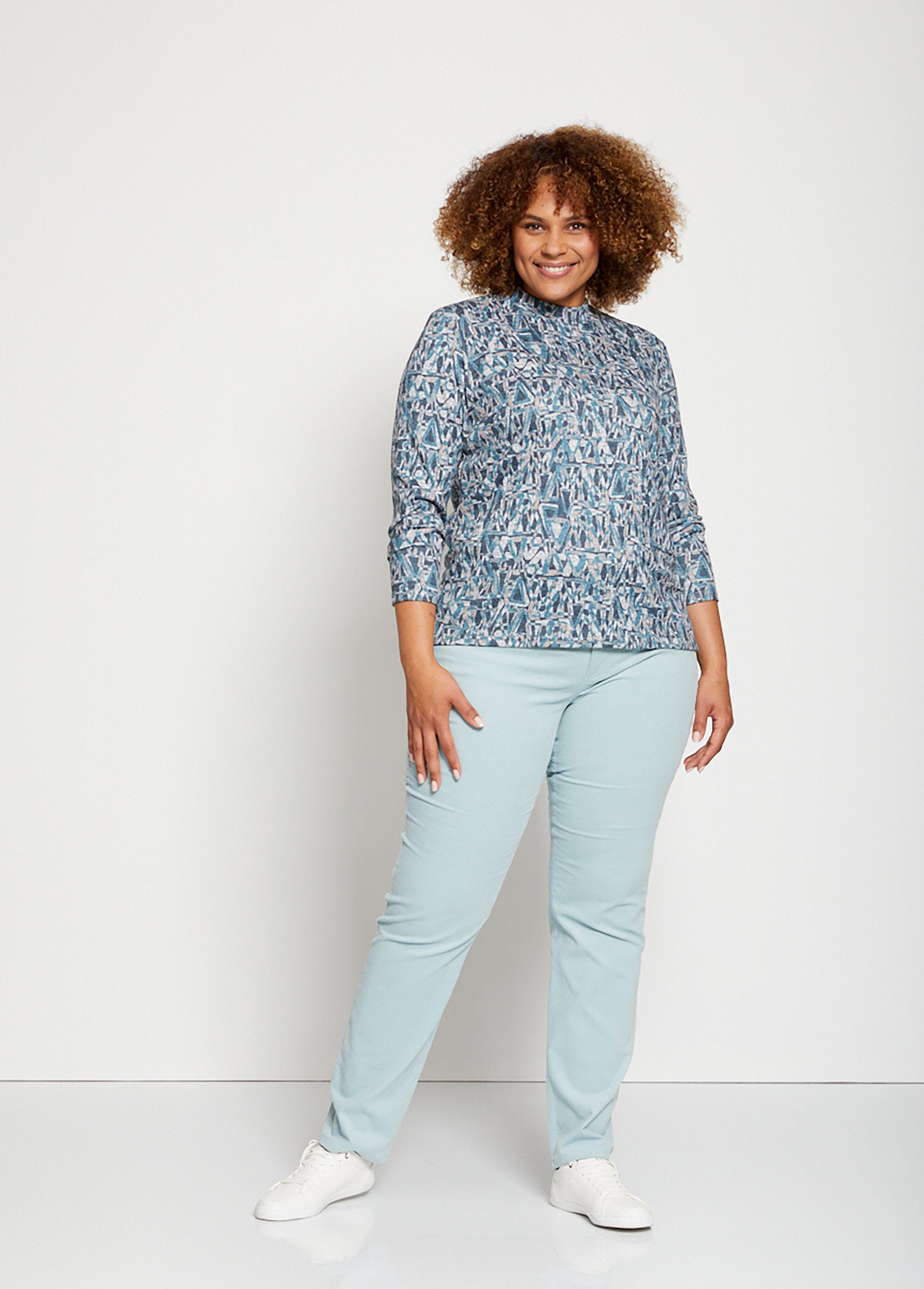 5-pocket_milleraie_corduroy_broek_Watergroen_SF1_curvy