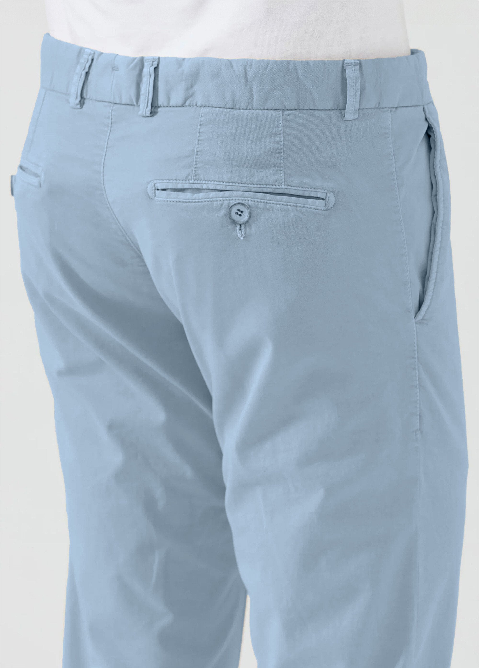 Canvas_chino_broek_met_Italiaanse_zakken_Bleu_clair_DO1_slim