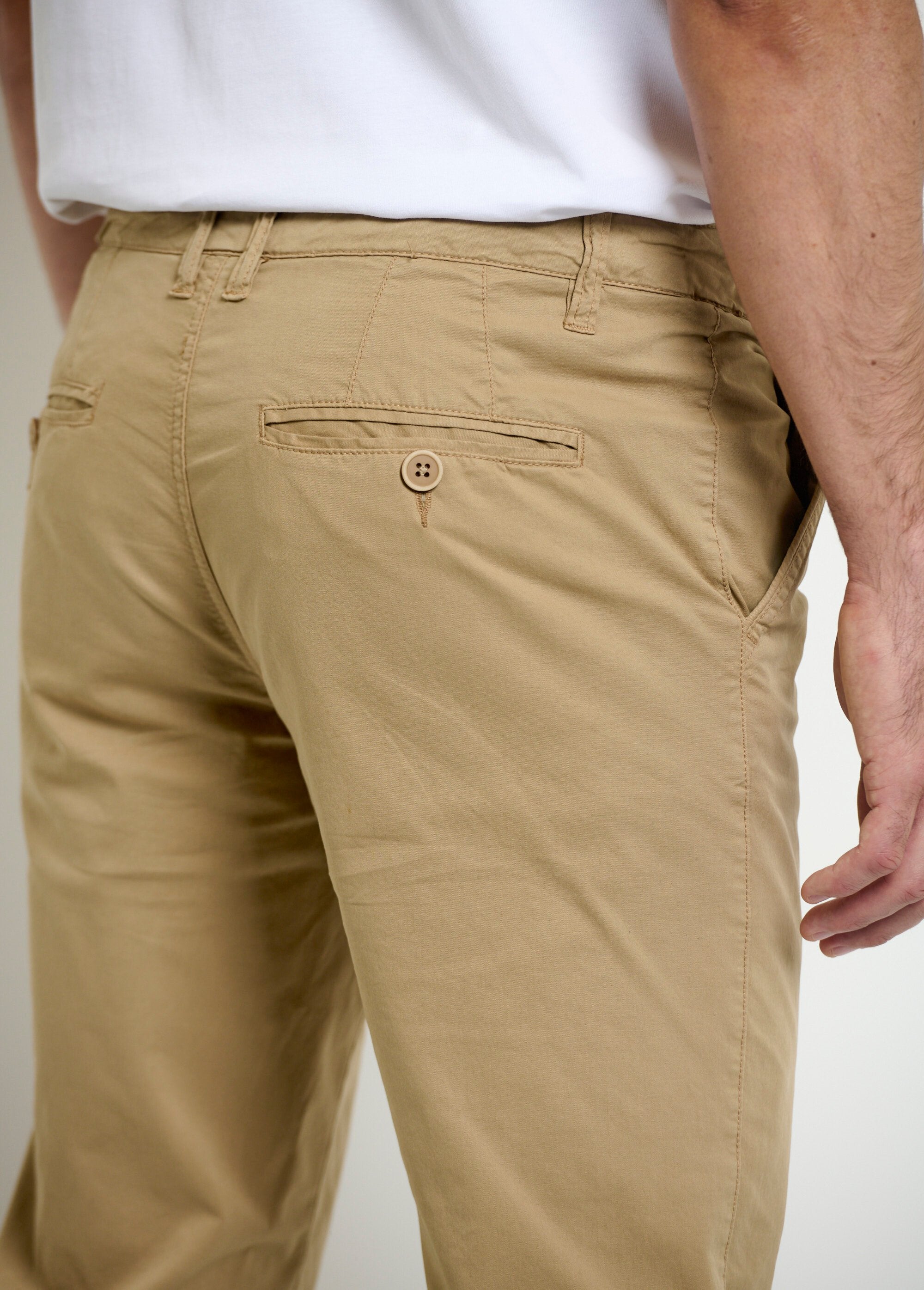 Heren_chino_broek_Beige_DE1_slim