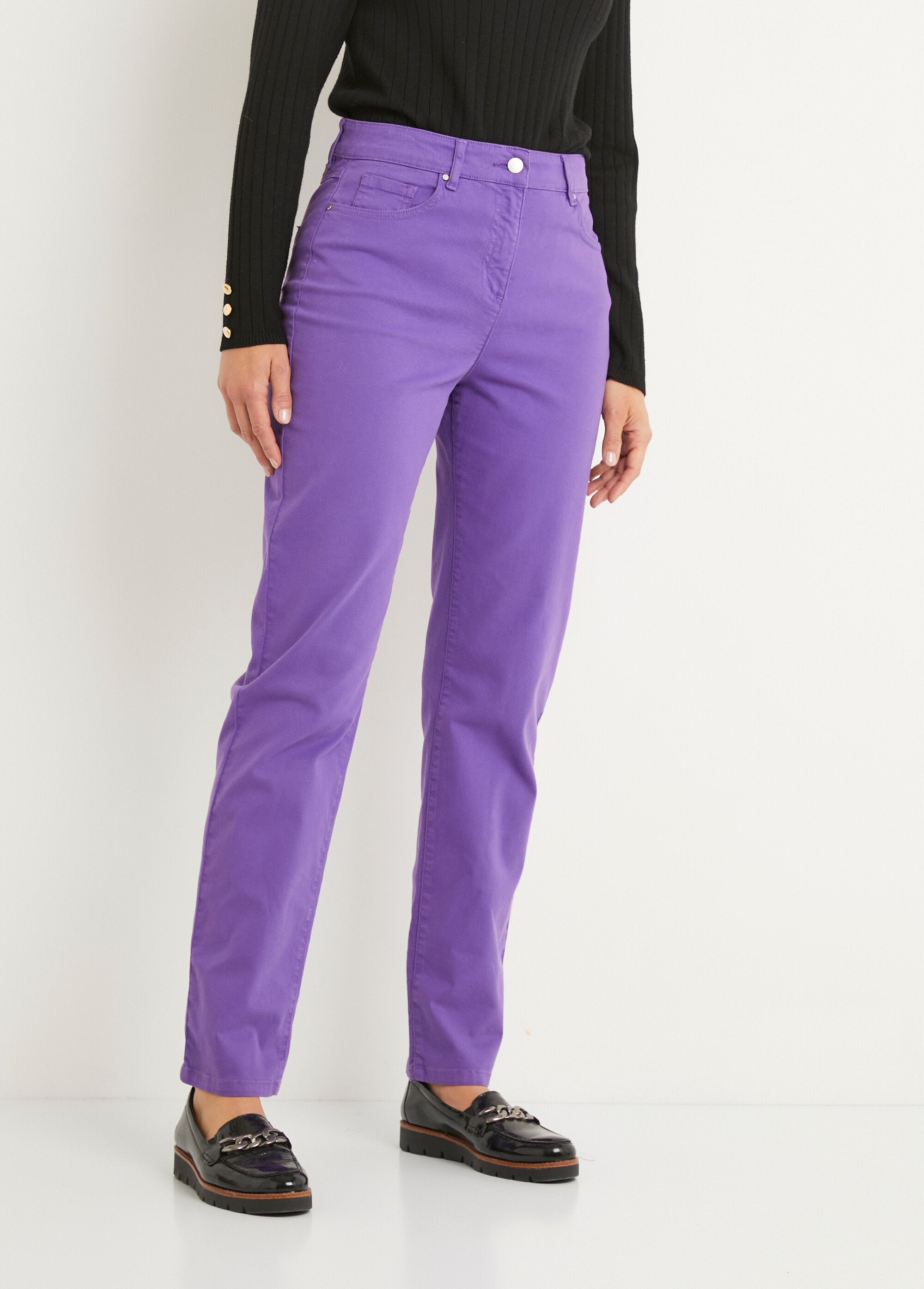 5-pocket_stretch_katoenen_broek_met_rechte_pijpen_Violet_FA1_slim