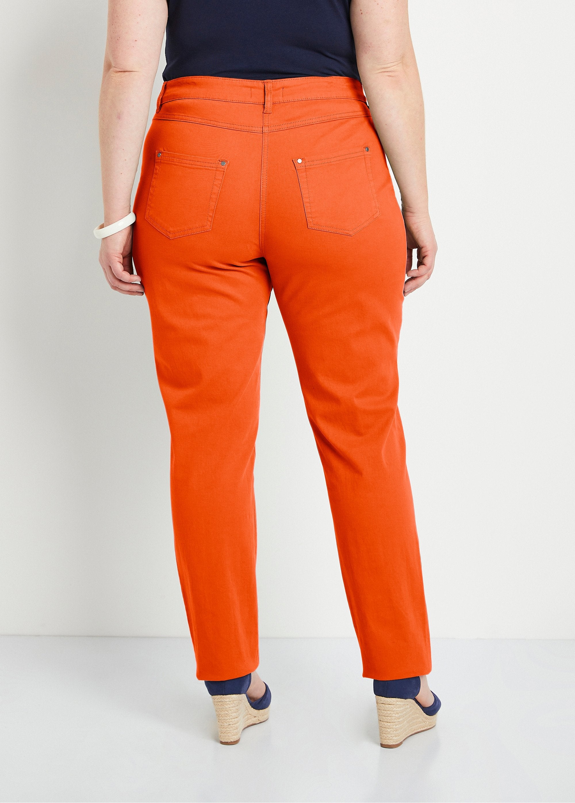 5-pocket_stretch_katoenen_broek_met_rechte_pijpen_ORANJE_DO1_curvy