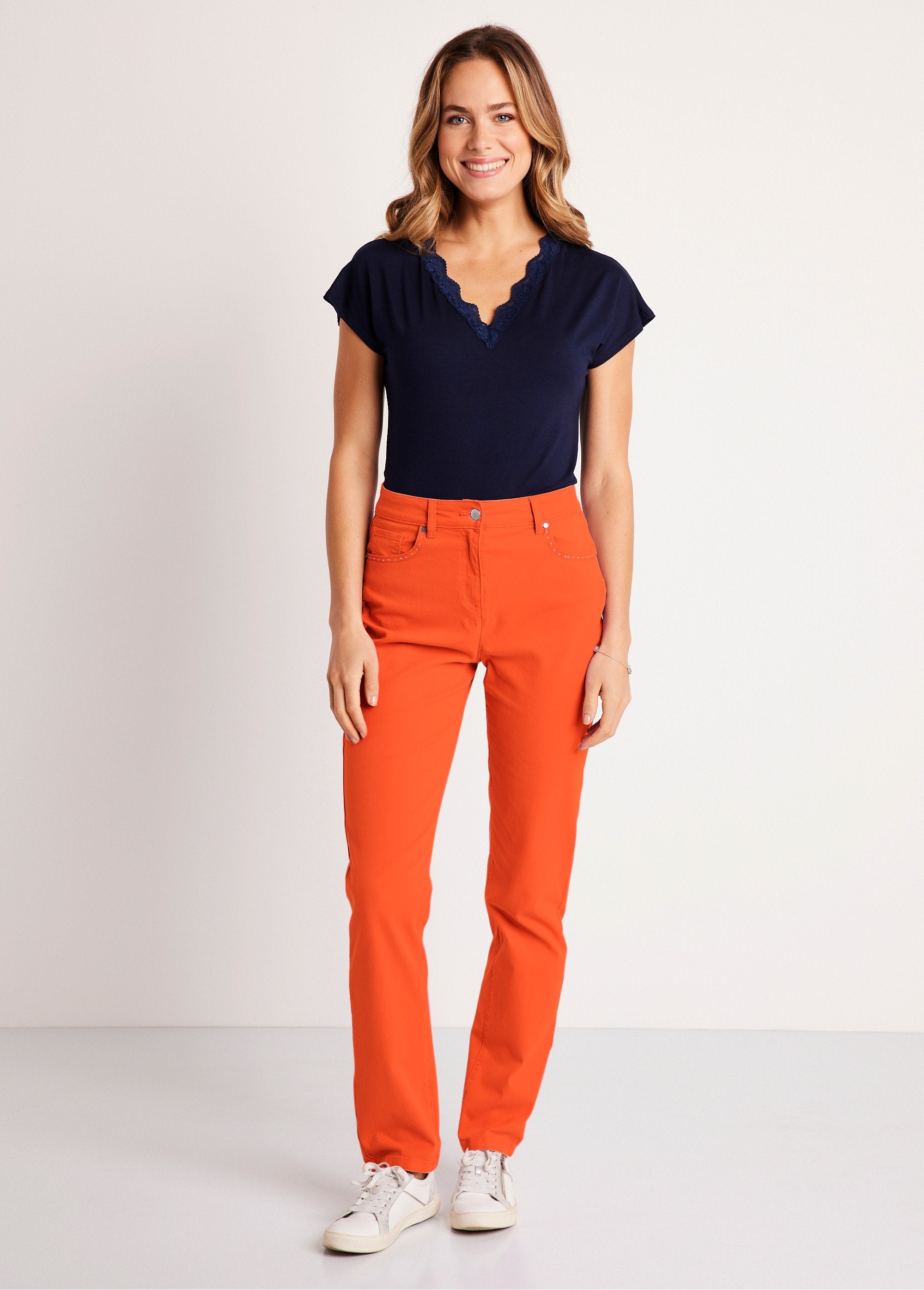 5-pocket_stretch_katoenen_broek_met_rechte_pijpen_ORANJE_SF1_slim