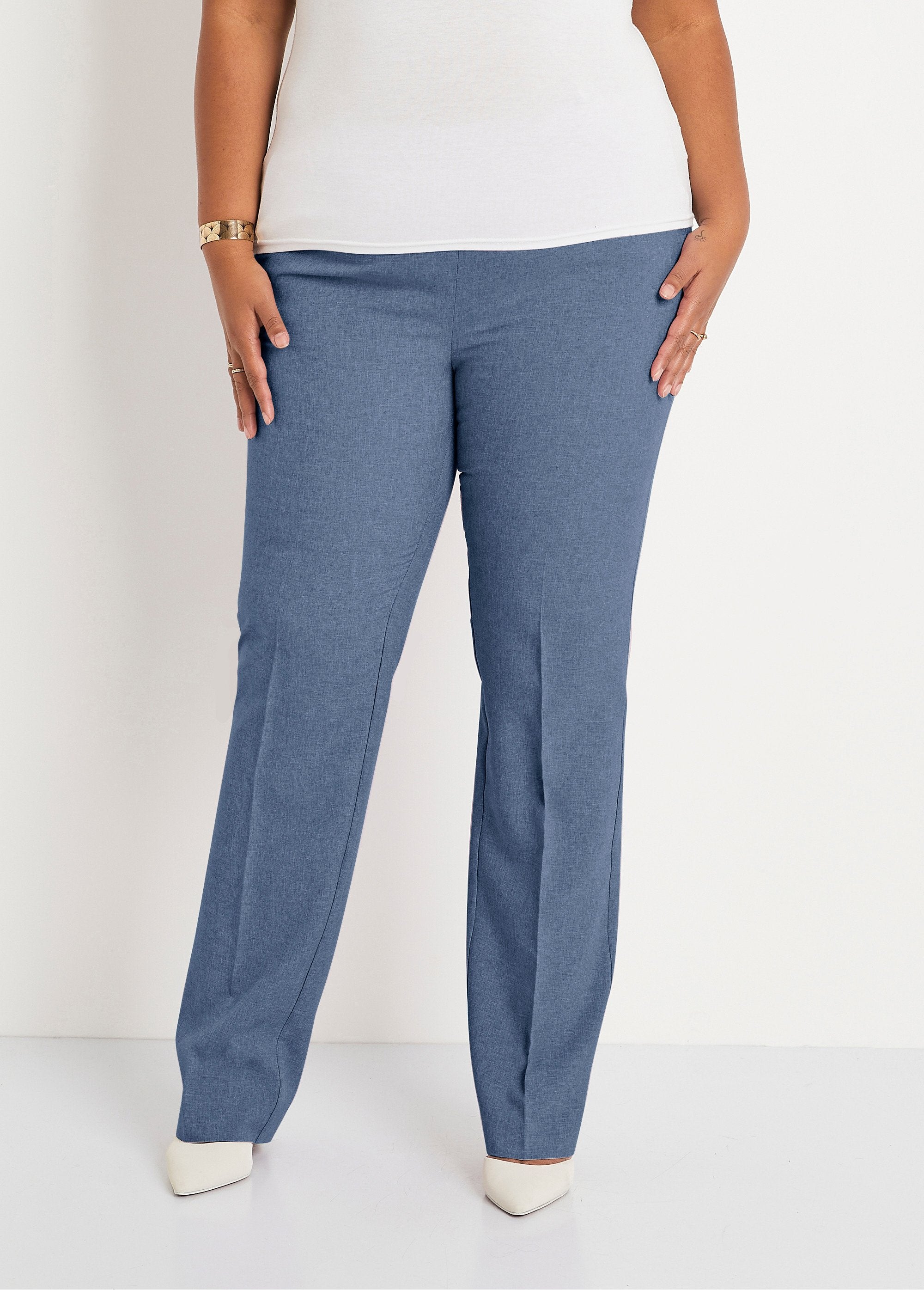 Rechte_broek_met_semi-elastische_tailleband_Indigo_FA1_curvy