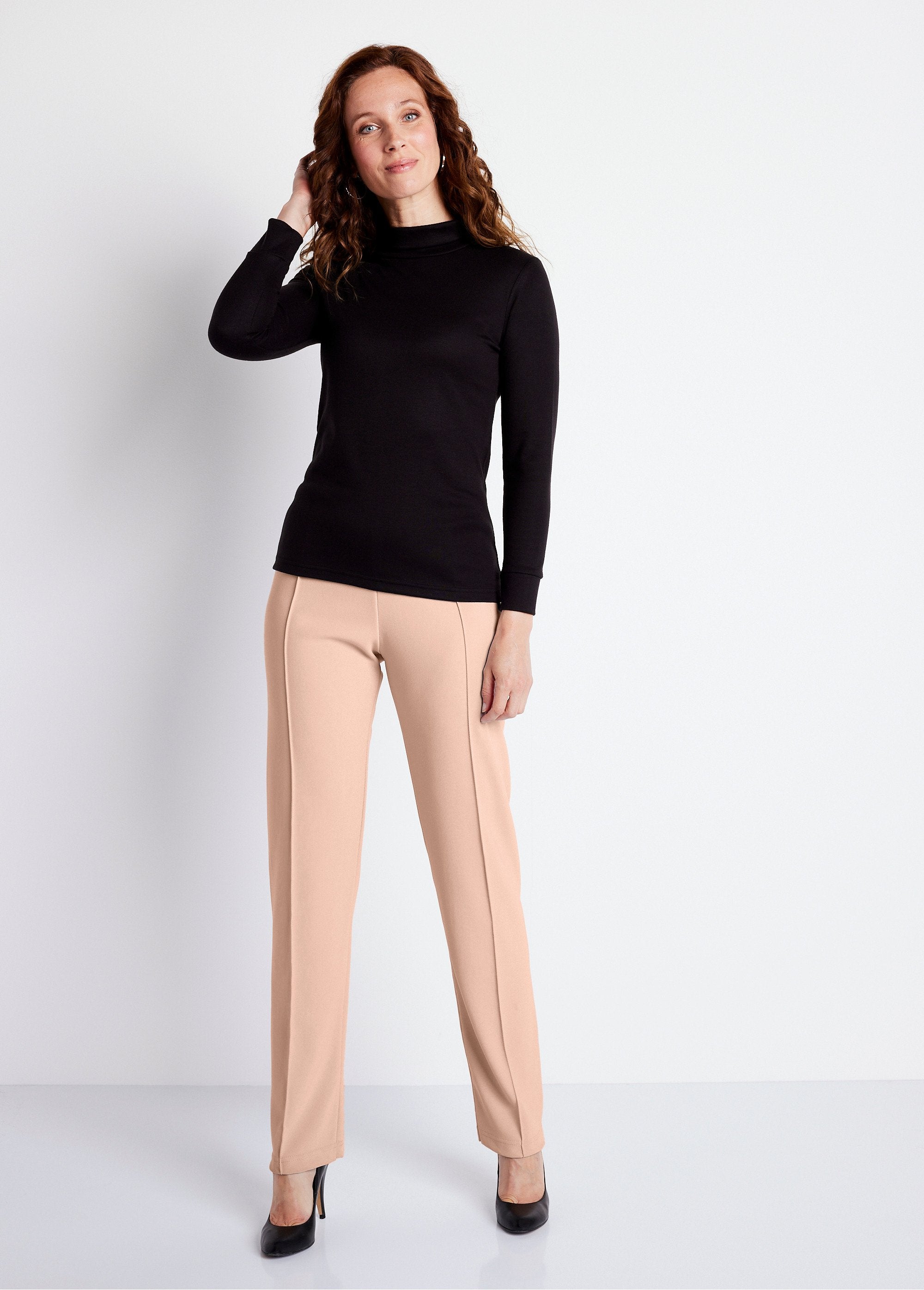 Rechte_broek_met_elastische_tailleband_in_ribgebreisel_BEIGE_SF1_slim