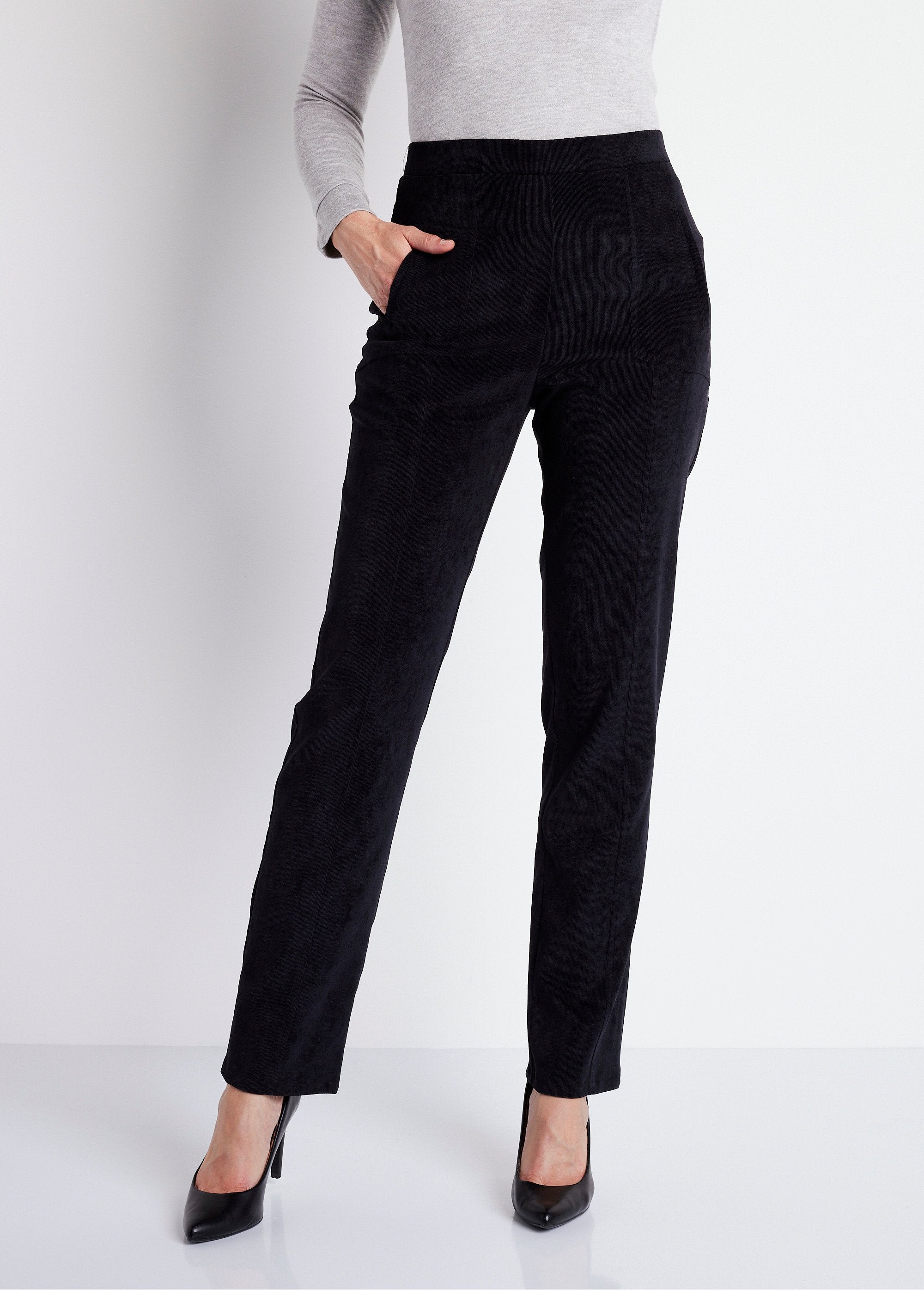 Rechte_broek_met_elastische_tailleband_in_milleraies_fluweel_ZWART_FA1_slim