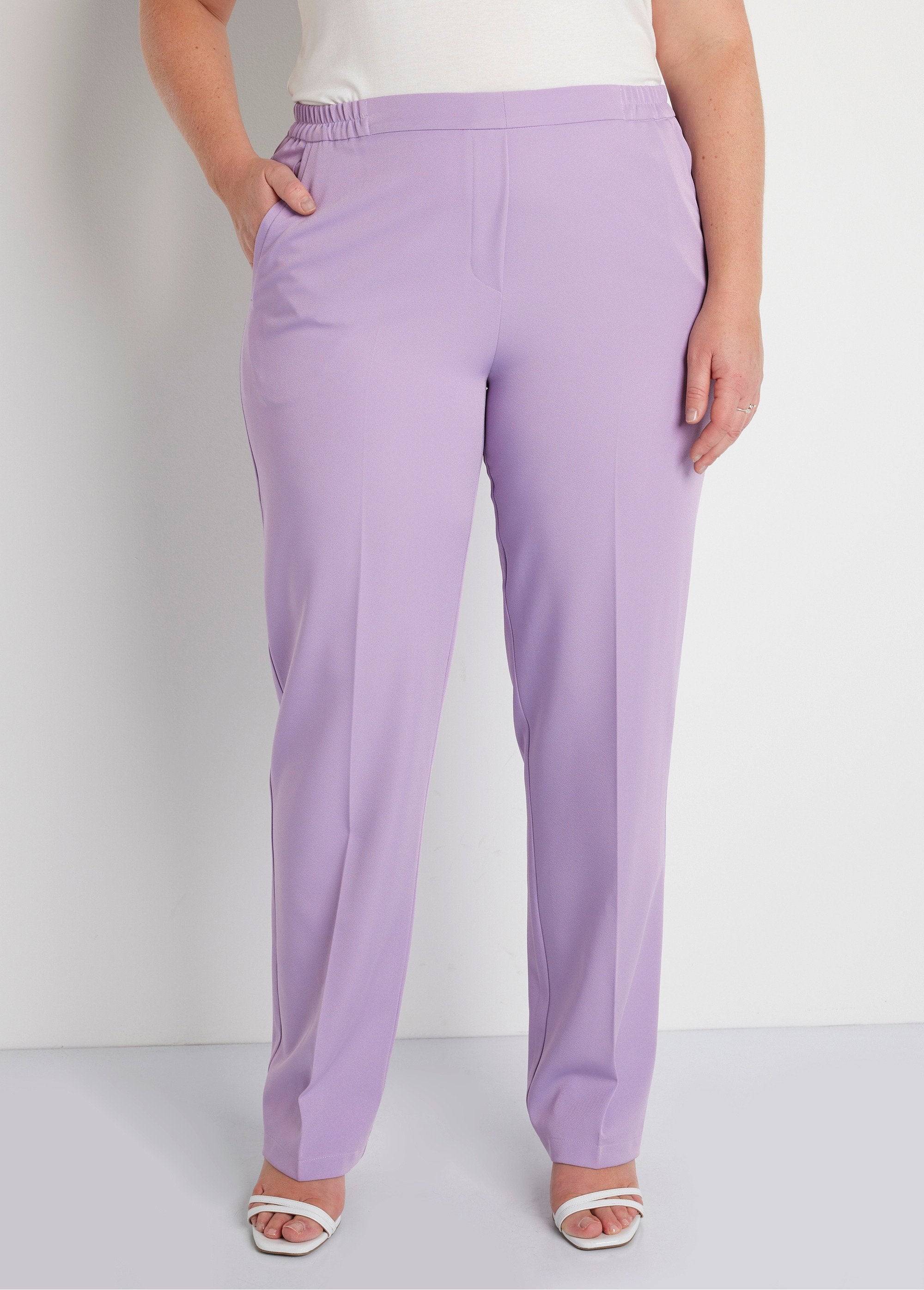 Rechte_broek_met_semi-elastische_tailleband_Parma_FA1_curvy