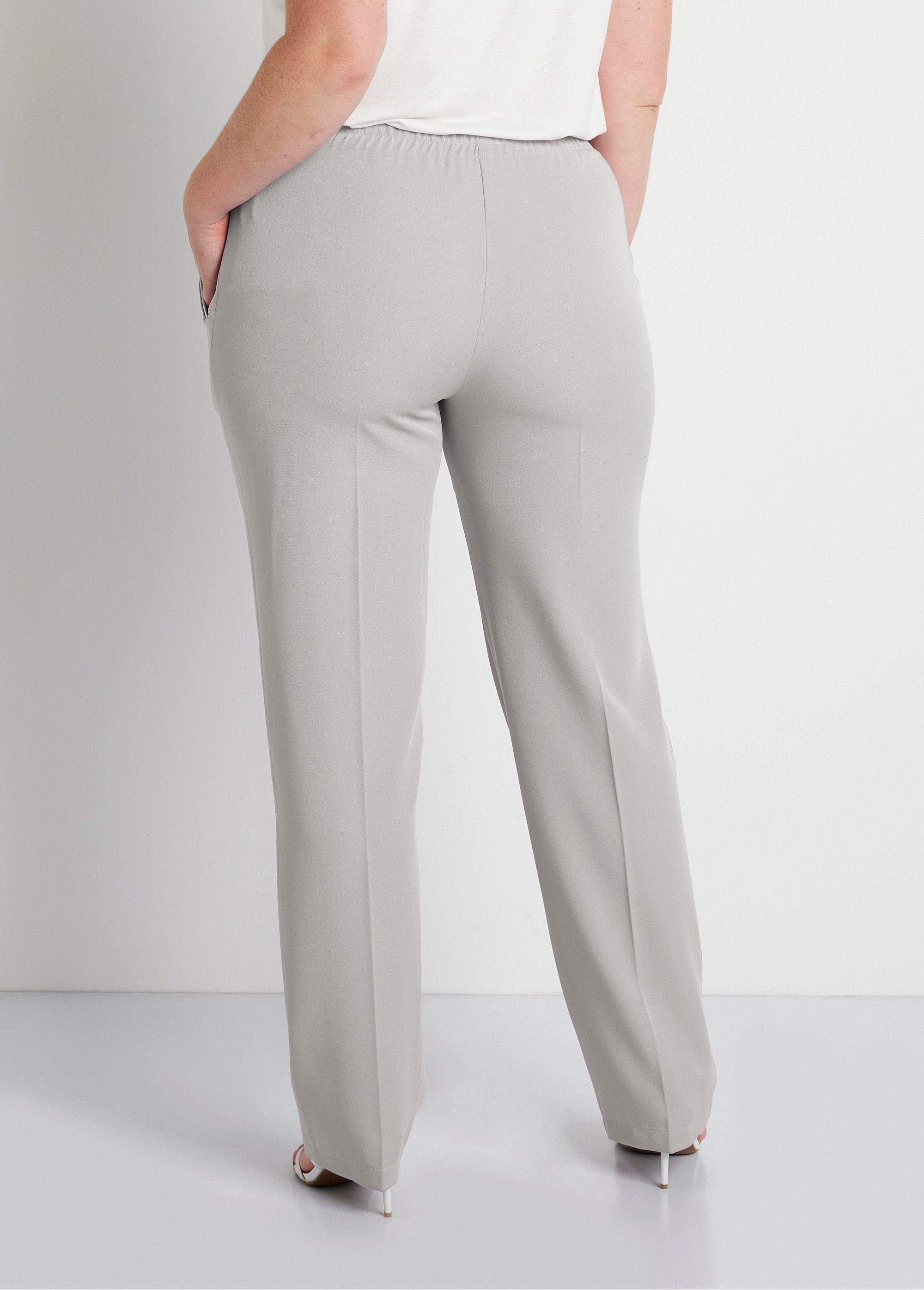 Rechte_broek_met_semi-elastische_tailleband_Zilver_DO1_curvy