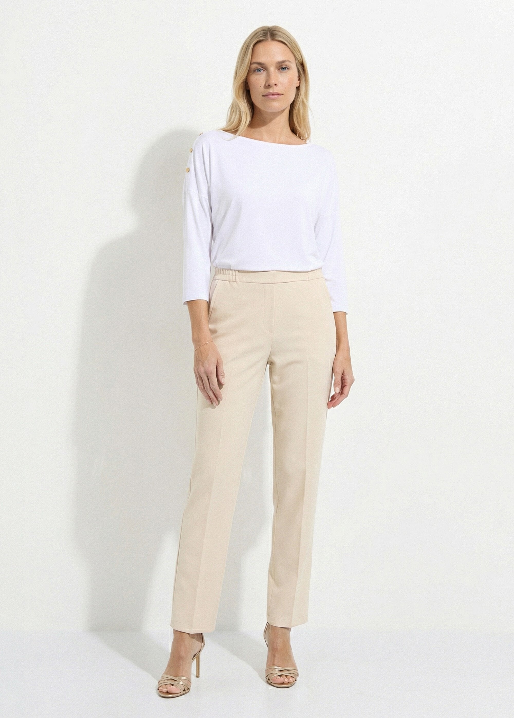 Rechte_broek_met_semi-elastische_tailleband_Zand_SF1_slim