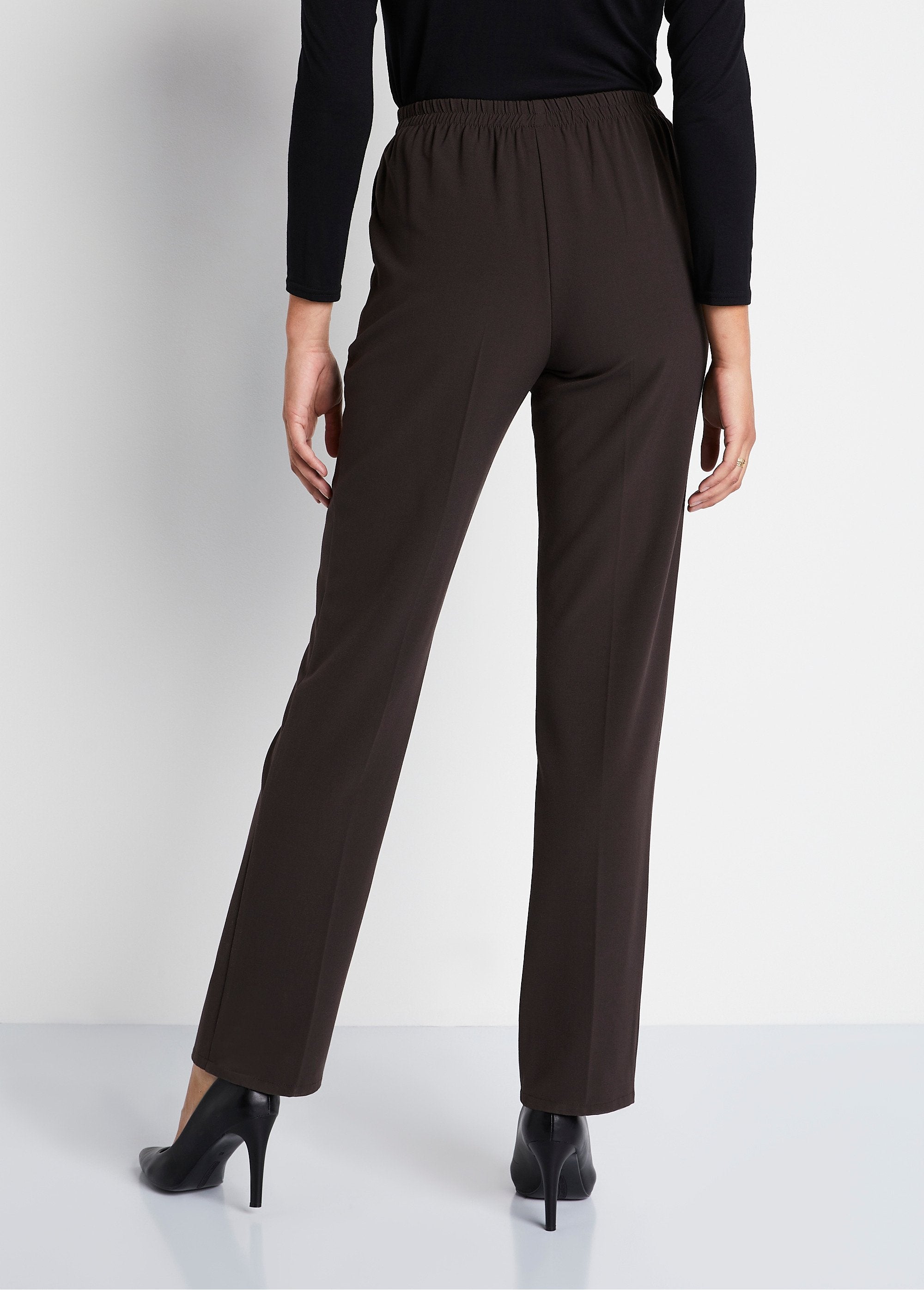 Rechte_broek_met_semi-elastische_tailleband_BRUIN_DO1_slim