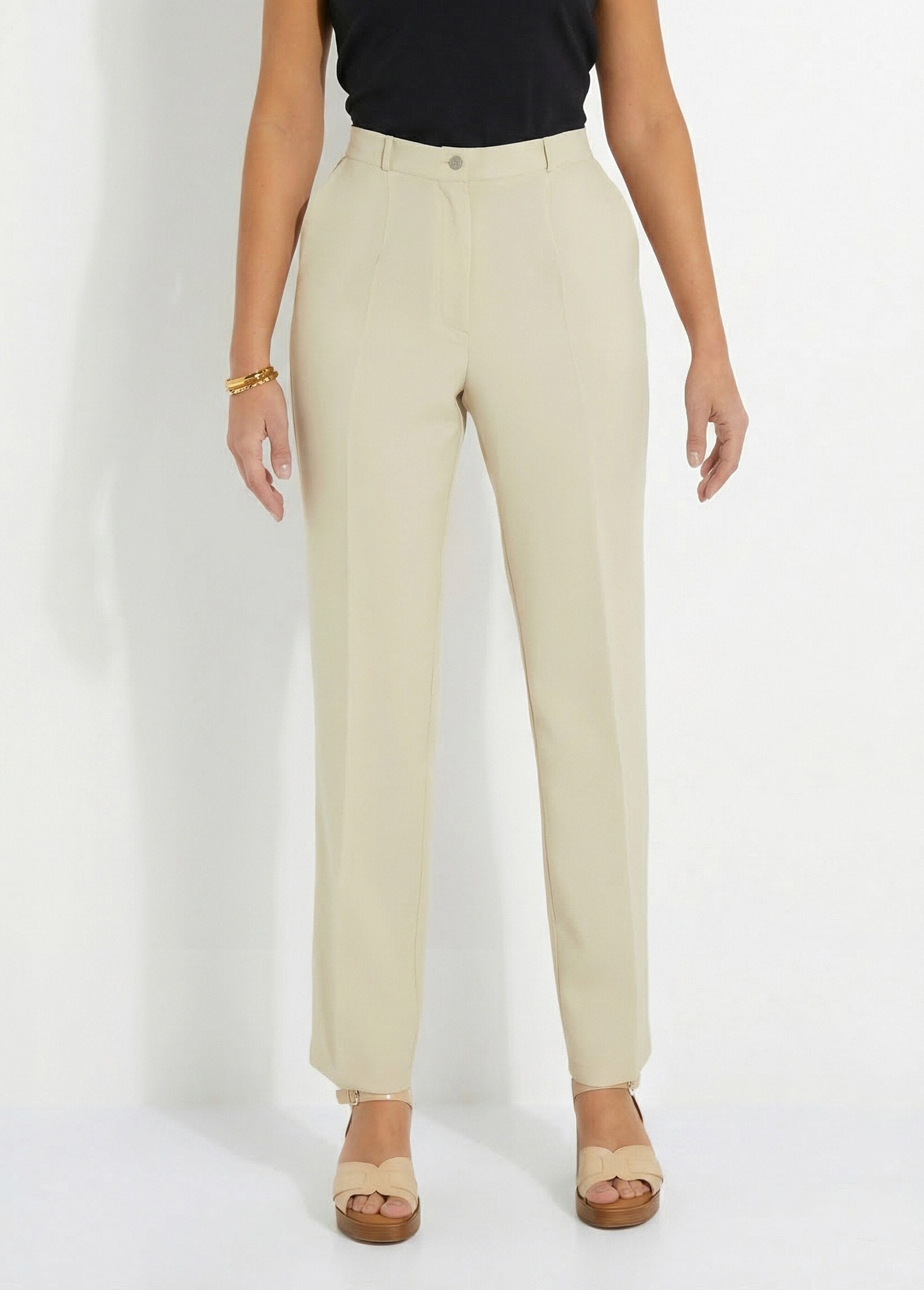 Effen_broek_met_rechte_pijpen_en_semi-elastische_tailleband_Zand_FA1_slim