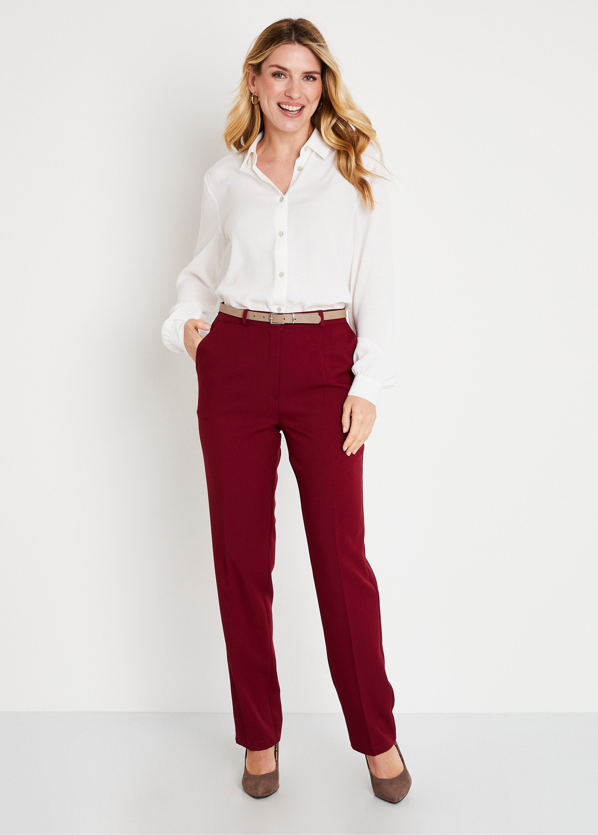 Effen_broek_met_rechte_pijpen_en_semi-elastische_tailleband_Bordeaux_SF1_slim