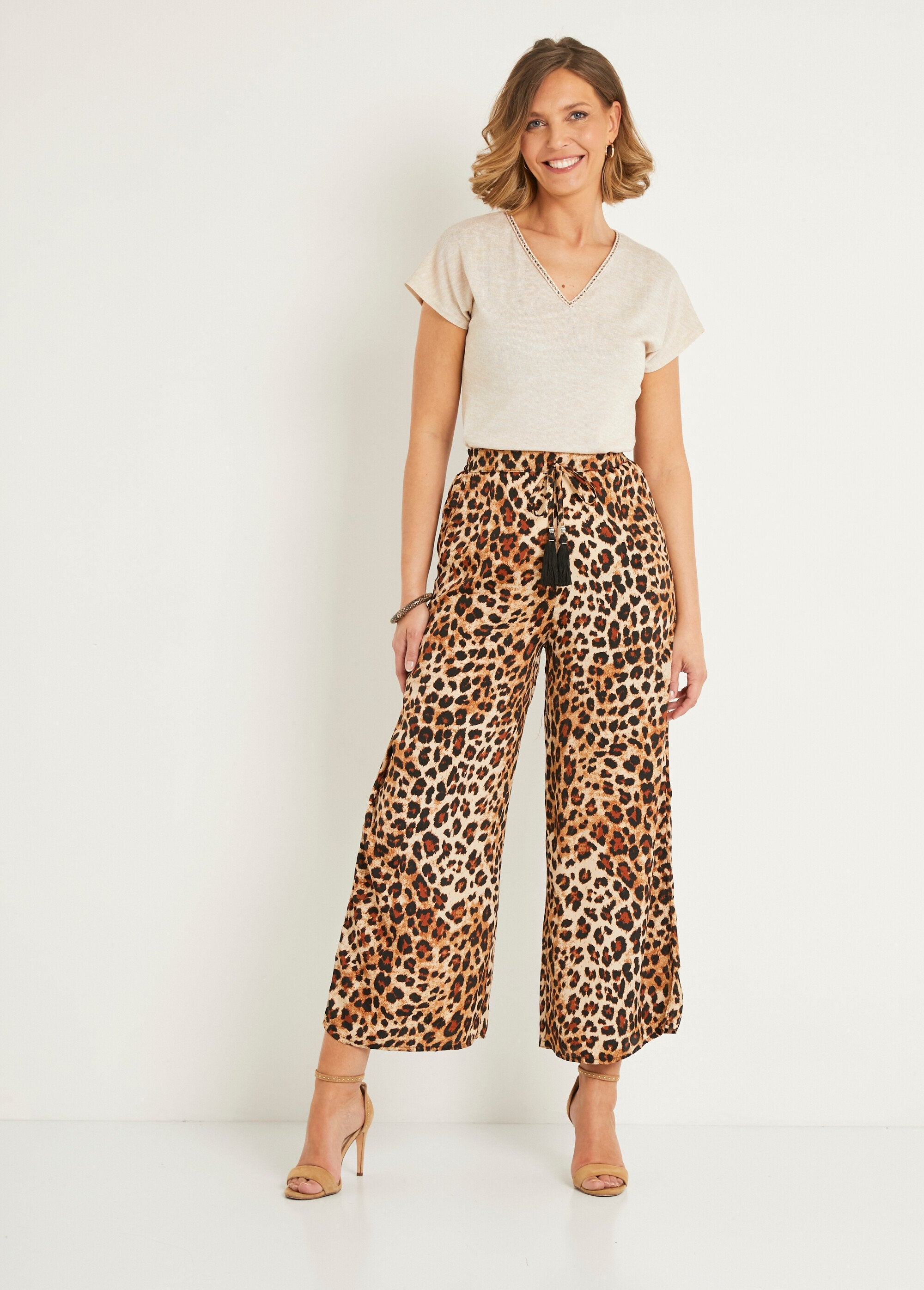 Wijde_broek_met_dierenprint_Leopard_SF1_slim