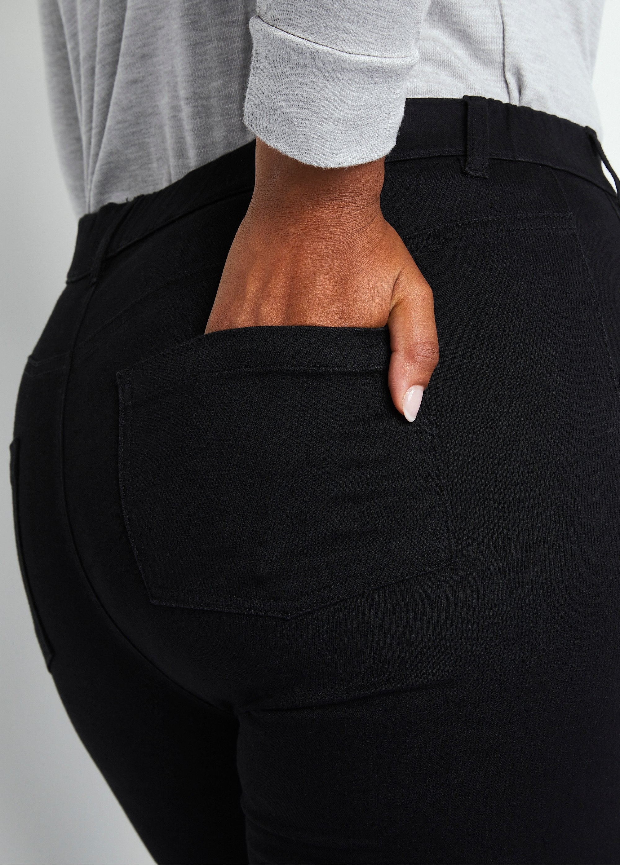 Denim_stretch_platte_buik_jegging_broek_ZWART_DE1_curvy