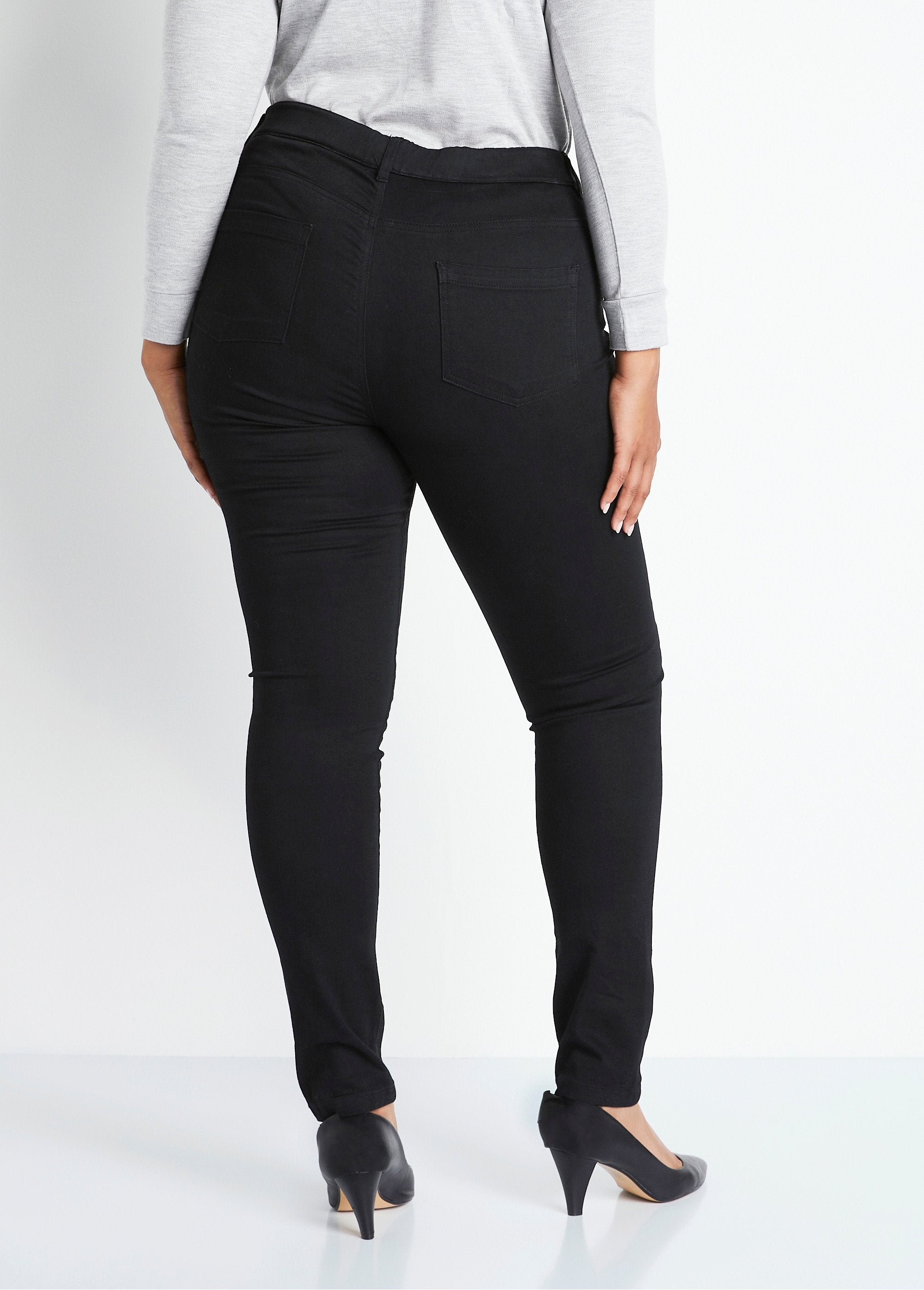 Denim_stretch_platte_buik_jegging_broek_ZWART_DO1_curvy