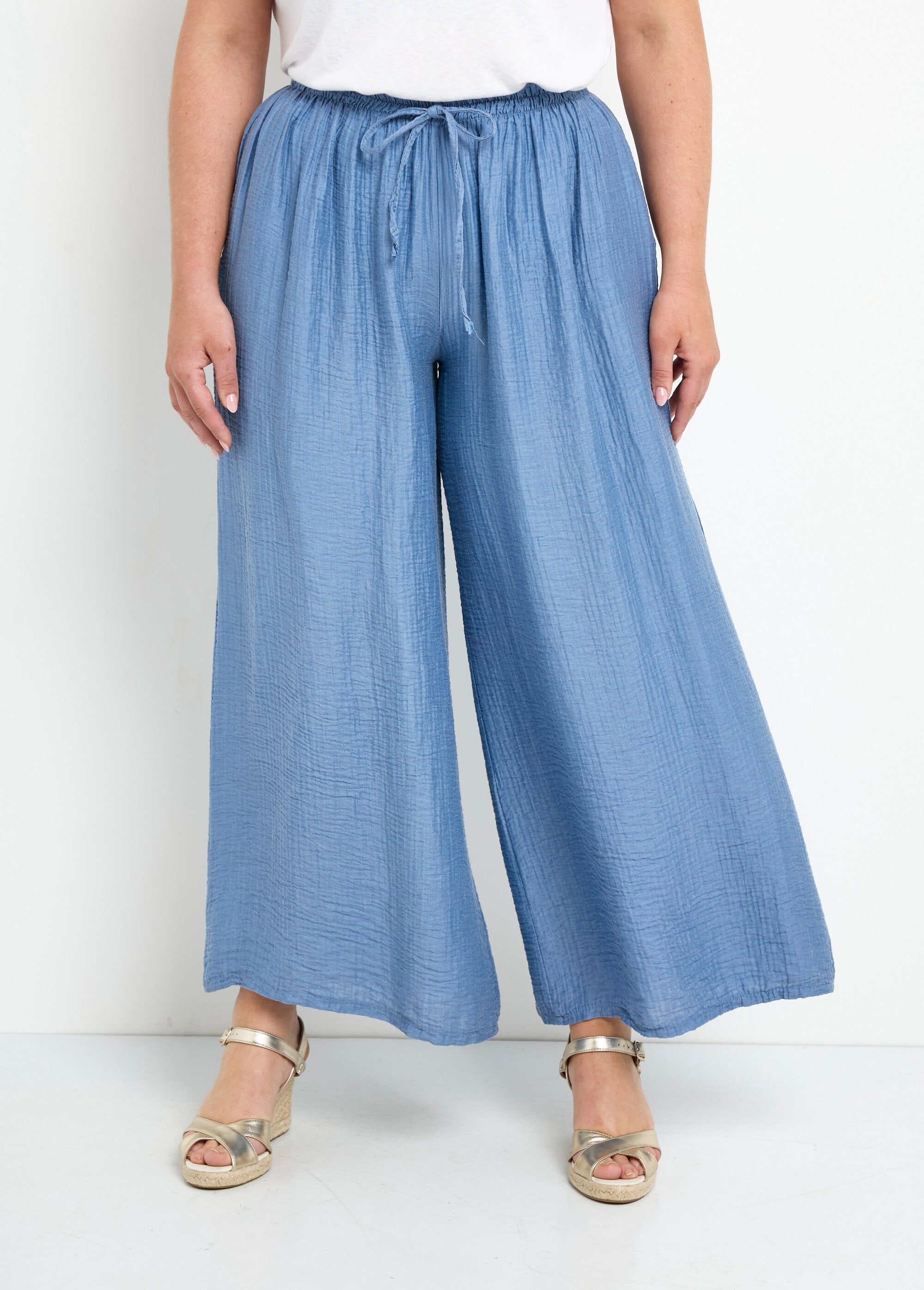 Wijd_uitlopende_broek_van_Lyocell_Bleu_jean_FA1_curvy