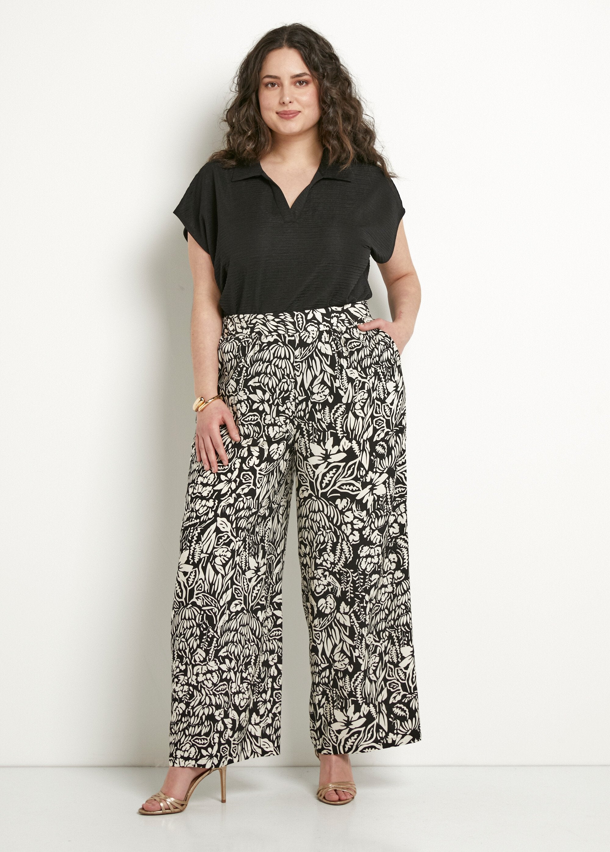 Pantalon_large_taille_élastiquée_fleuri_ou_uni_Noir_et_ecru_SF1_curvy