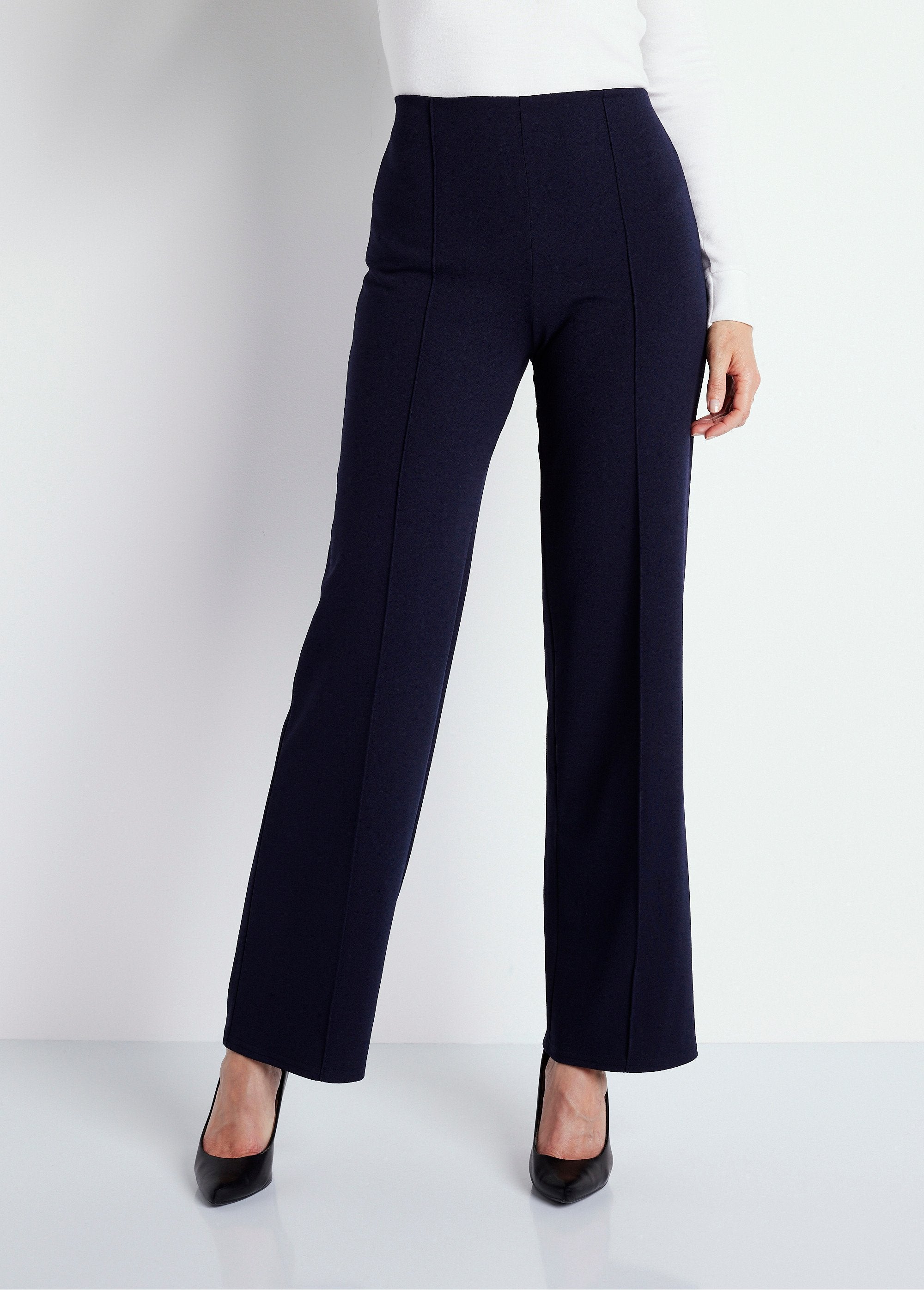 Broek_van_crêpe_breisel_met_elastische_tailleband_Marien_FA1_slim