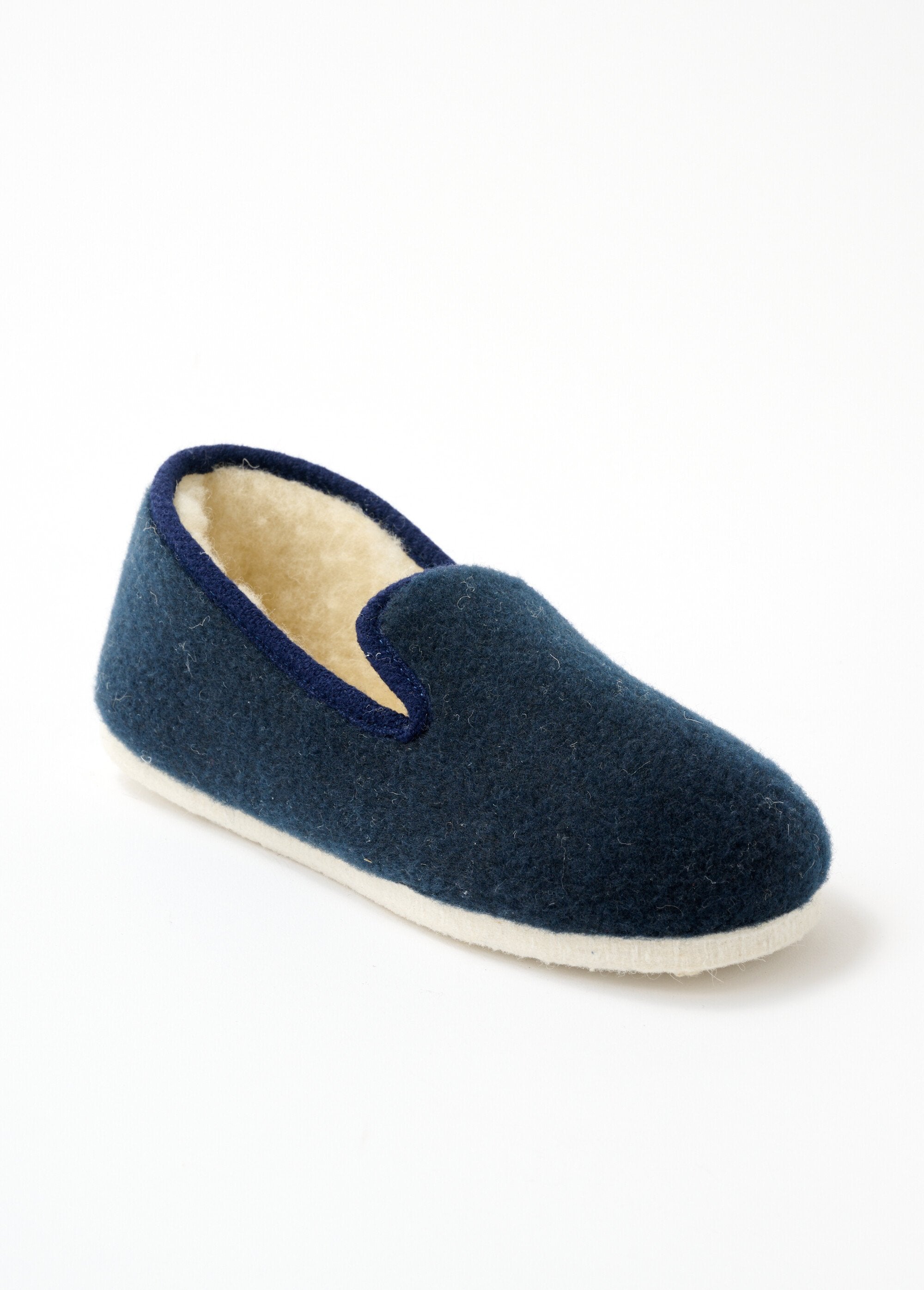 Slippers_met_gemengde_comfortbreedte_en_vilten_zool_Effen_marine_FA1_slim