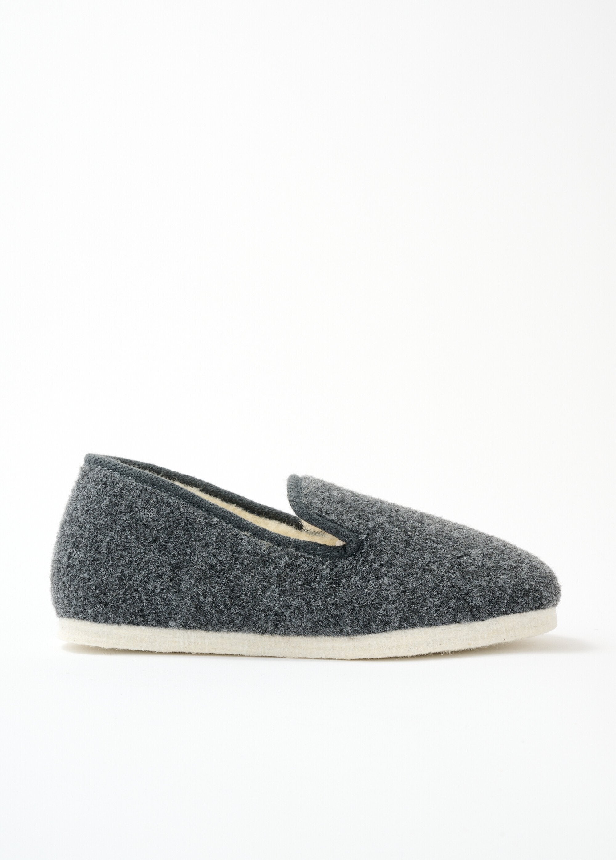 Slippers_met_gemengde_comfortbreedte_en_vilten_zool_Effen_antraciet_DR1_slim