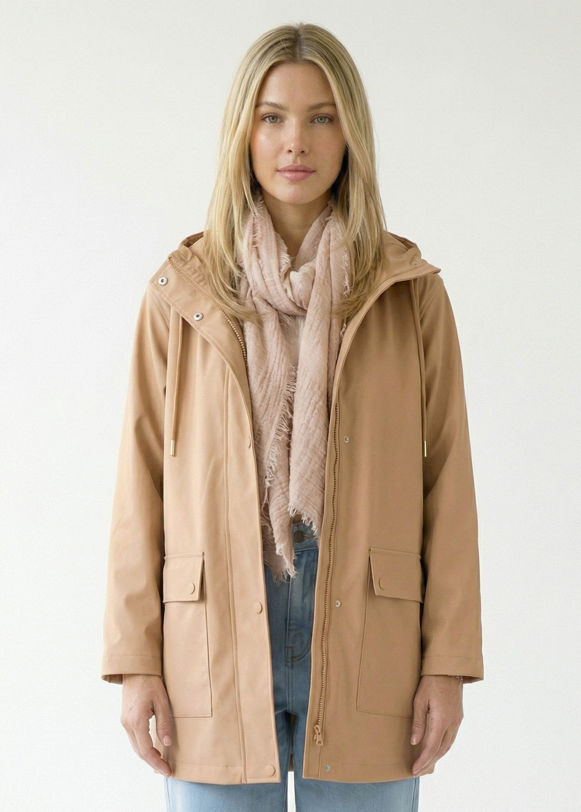Waterafstotende_parka_met_afritsbare_capuchon_en_drukknopen_Camel_FA1_slim