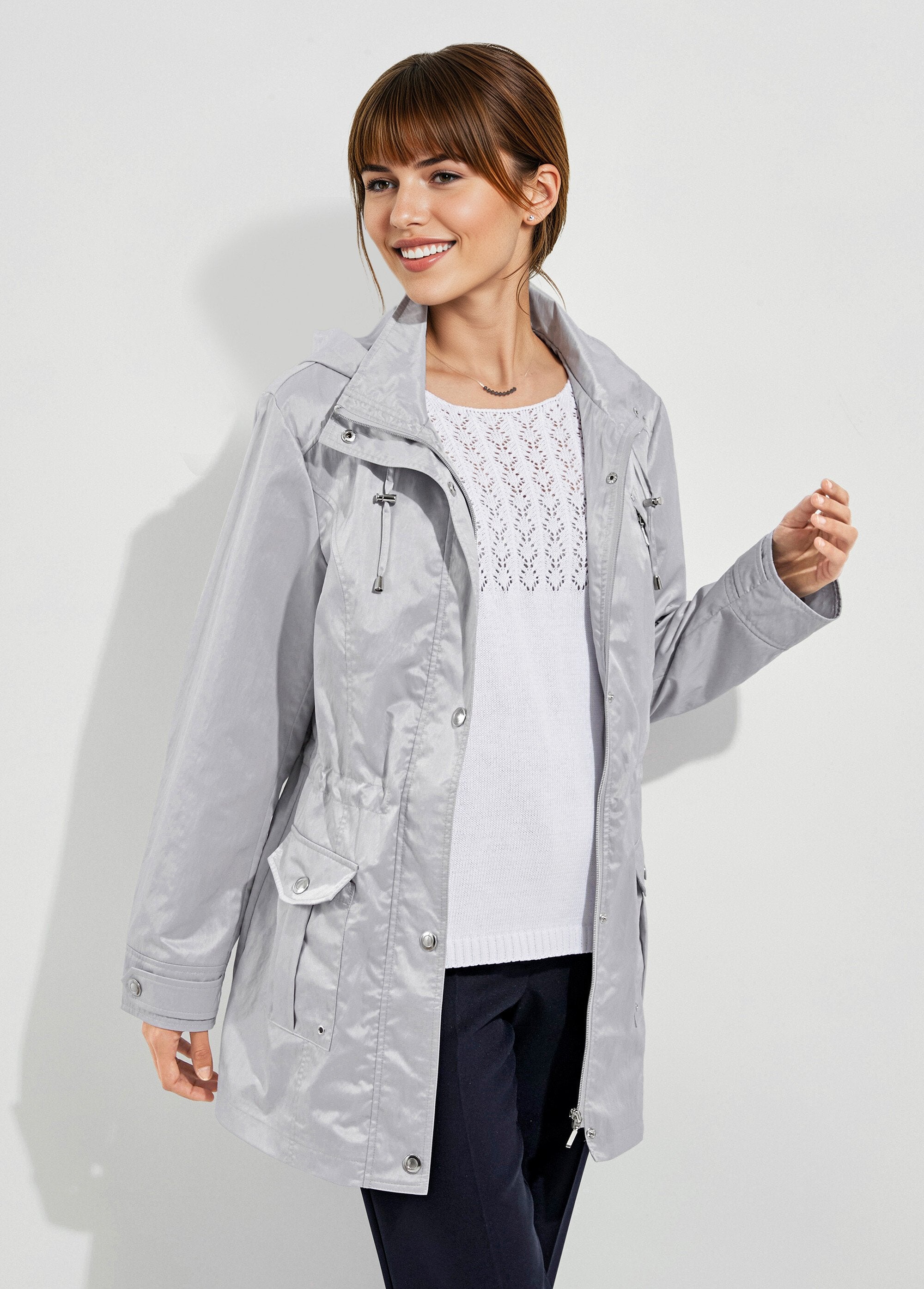Parka_met_rits_en_drukknopen_Zilver_grijs_FA1_slim
