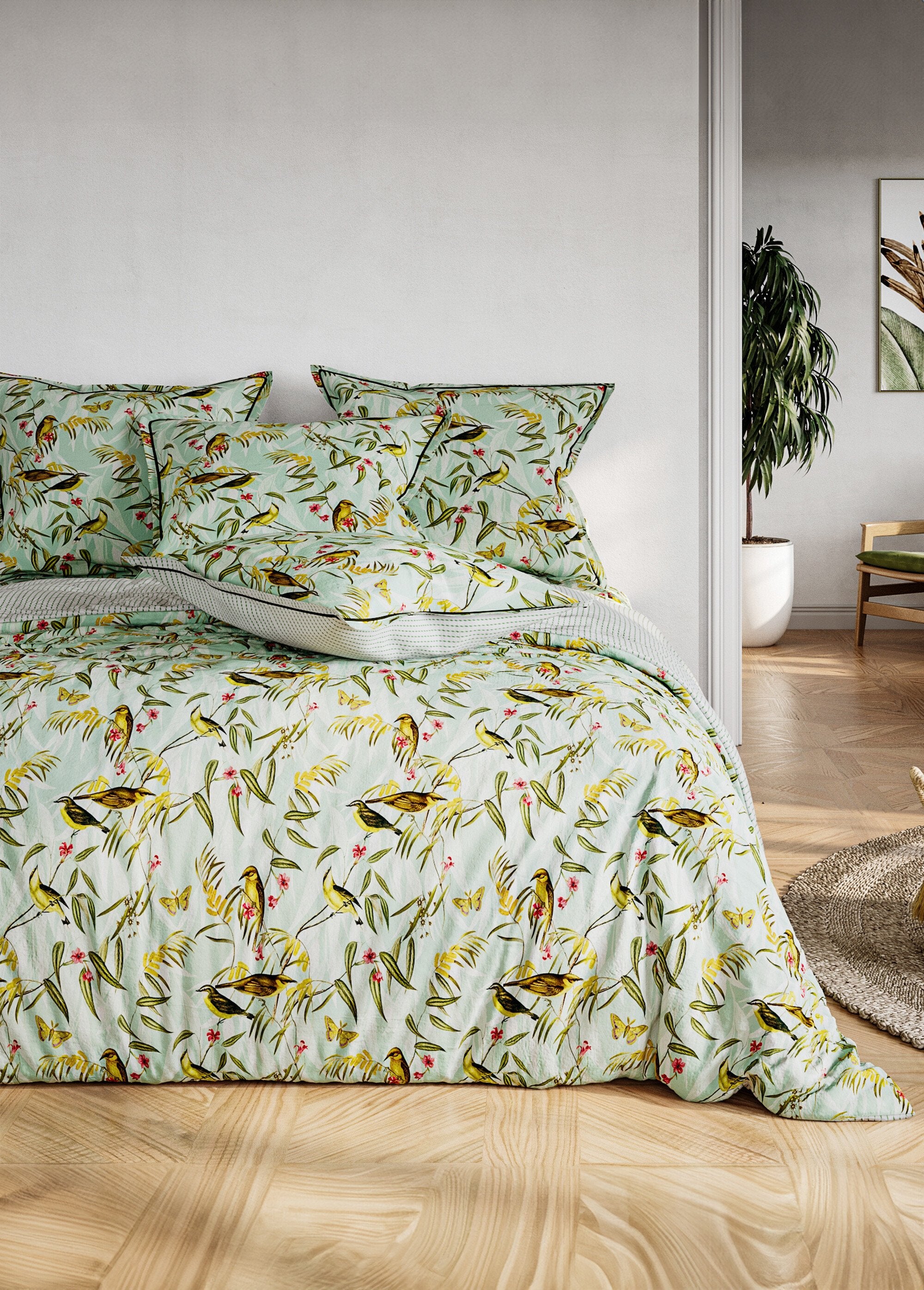 4-delige_bedlinnenset_met_onderlaken,_vogels_Vert_FA1_slim