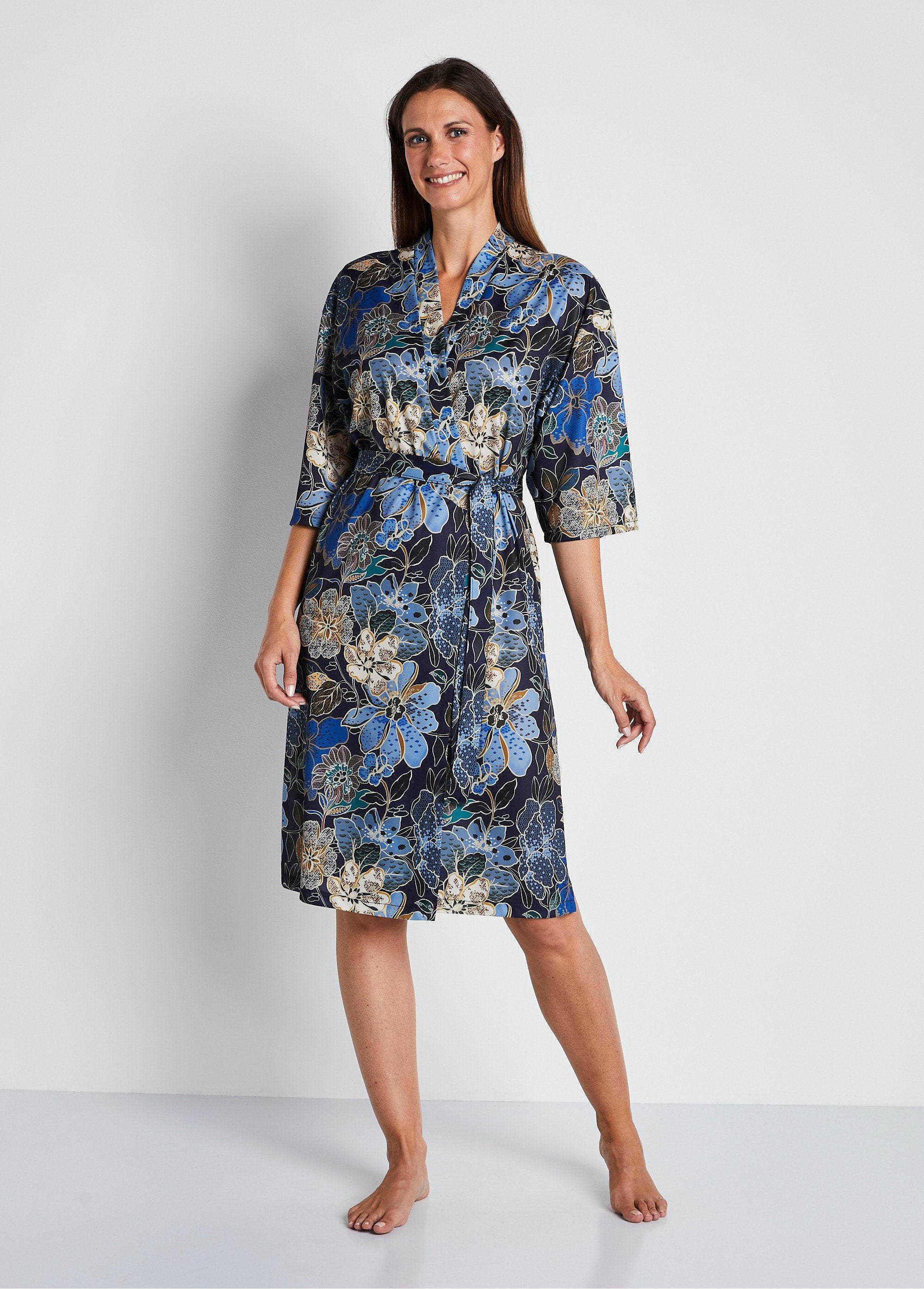 Halflange_satijnen_kimono_badjas_Marine_print_FA1_slim