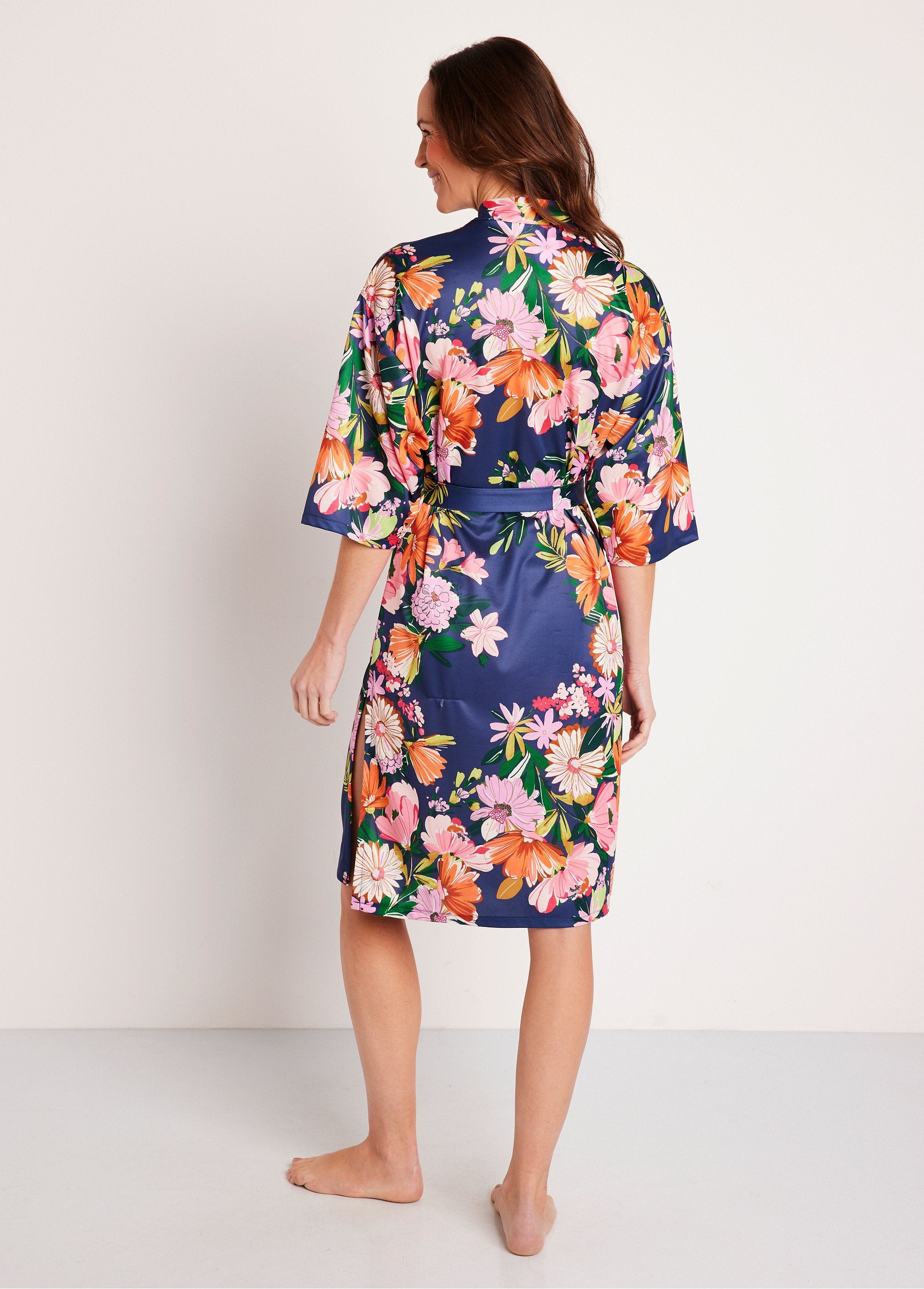 Halflange_satijnen_kimono_badjas_Marine_print_DO1_slim