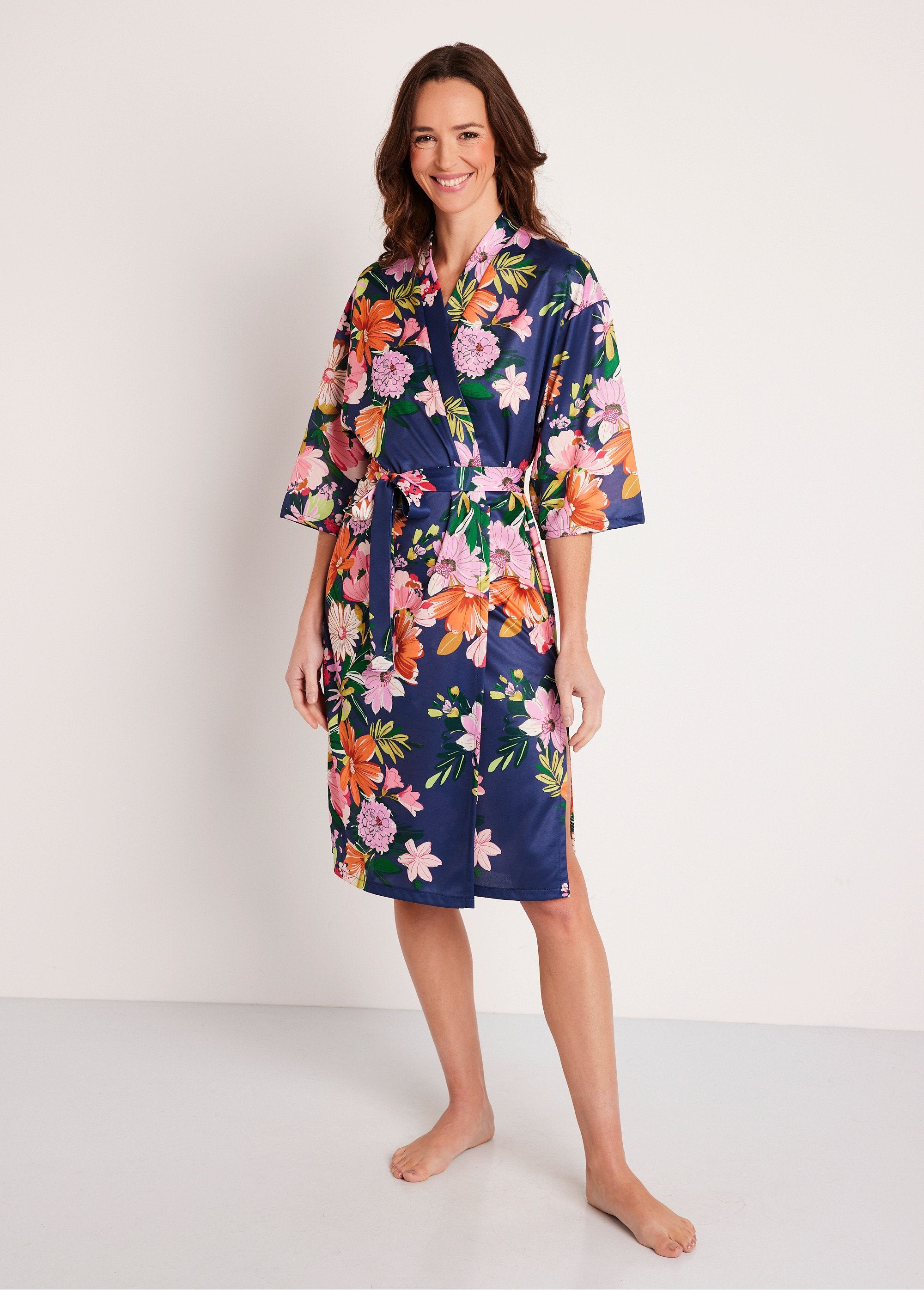 Halflange_satijnen_kimono_badjas_Marine_print_FA1_slim