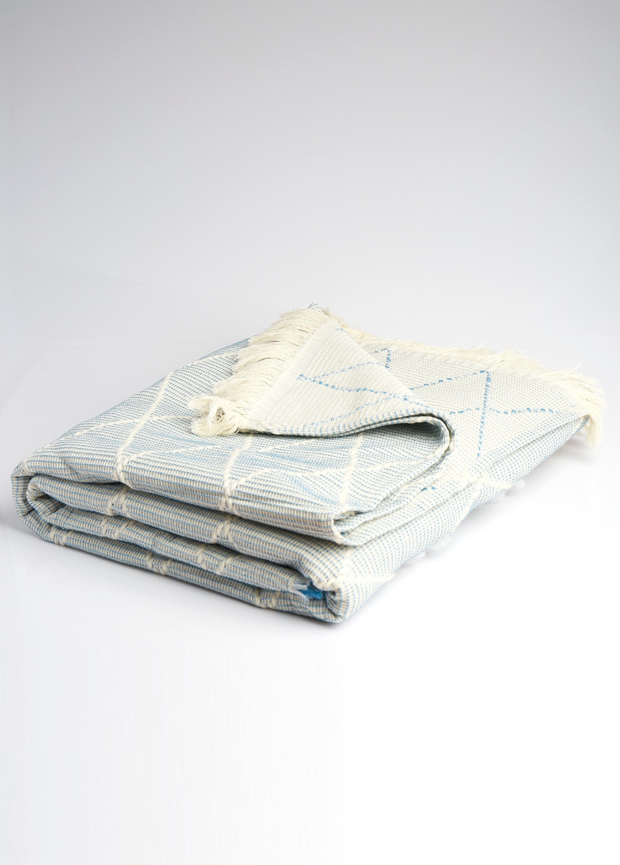 Katoenen_gooi_met_ruitpatroon_Bleu_FA1_slim