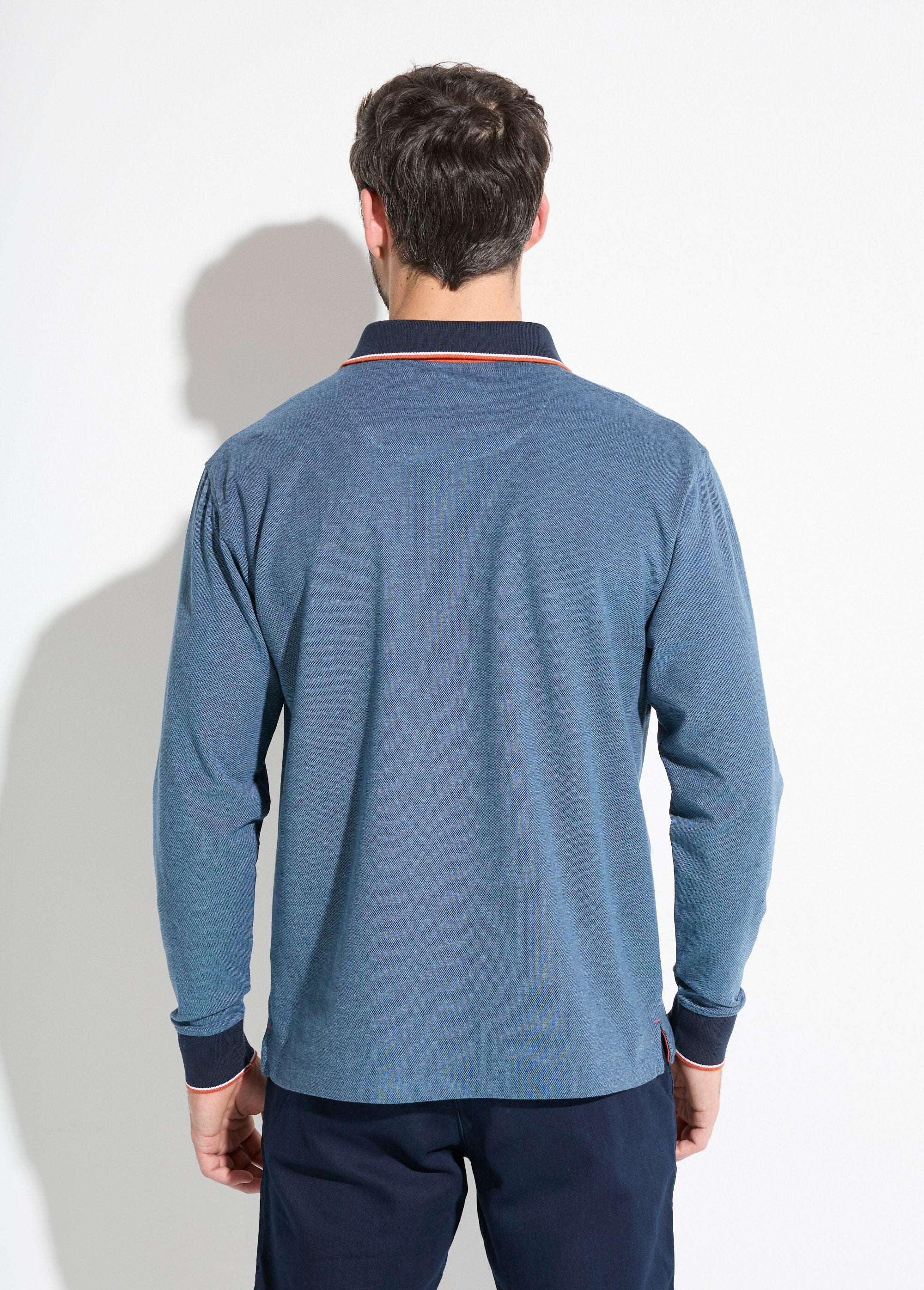 Katoenen_piqué_polo_met_lange_mouwen_Bleu_DO1_slim