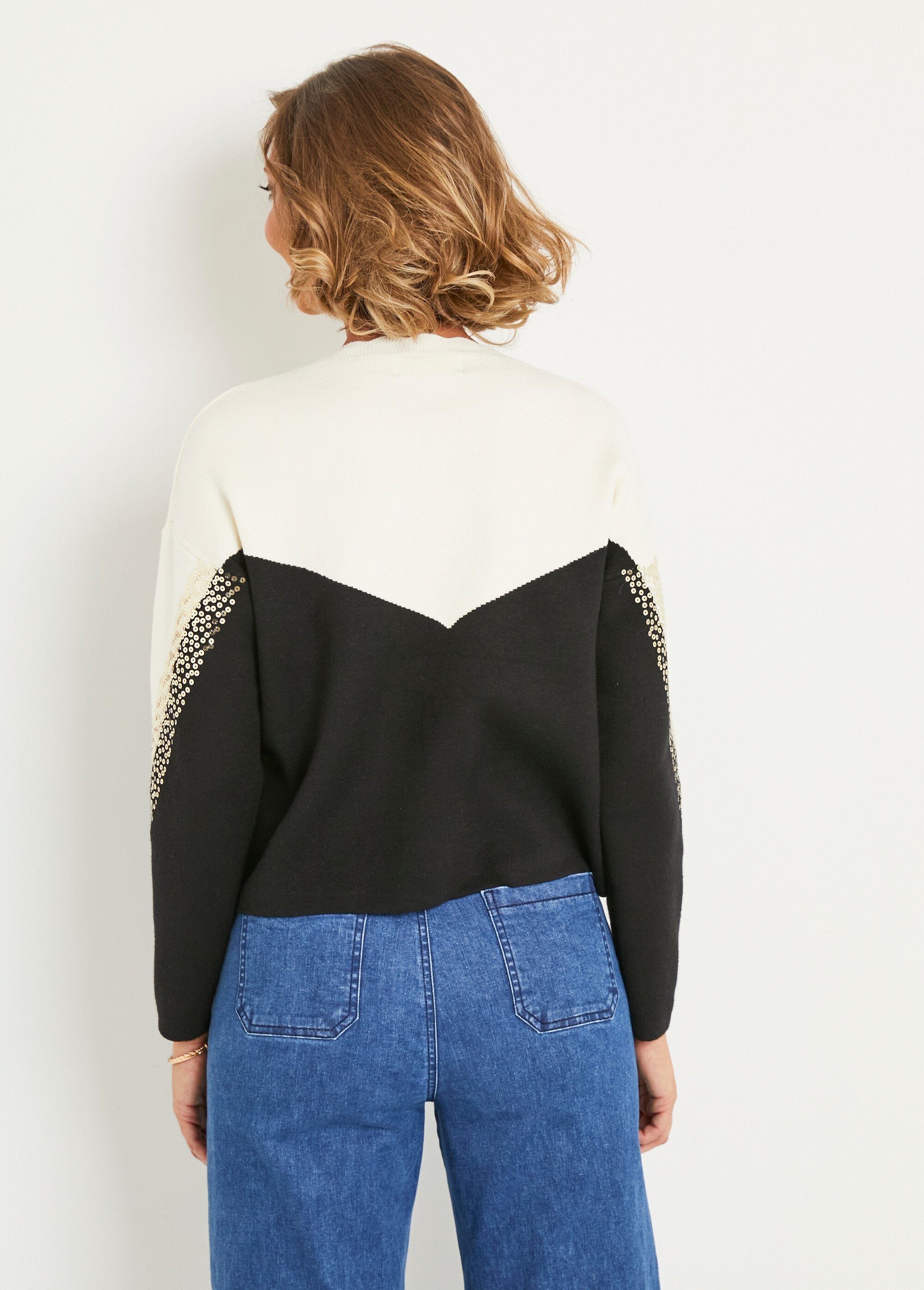 Tweekleurige_paillettentrui_met_lange_mouwen_Beige_et_noir_DO1_slim