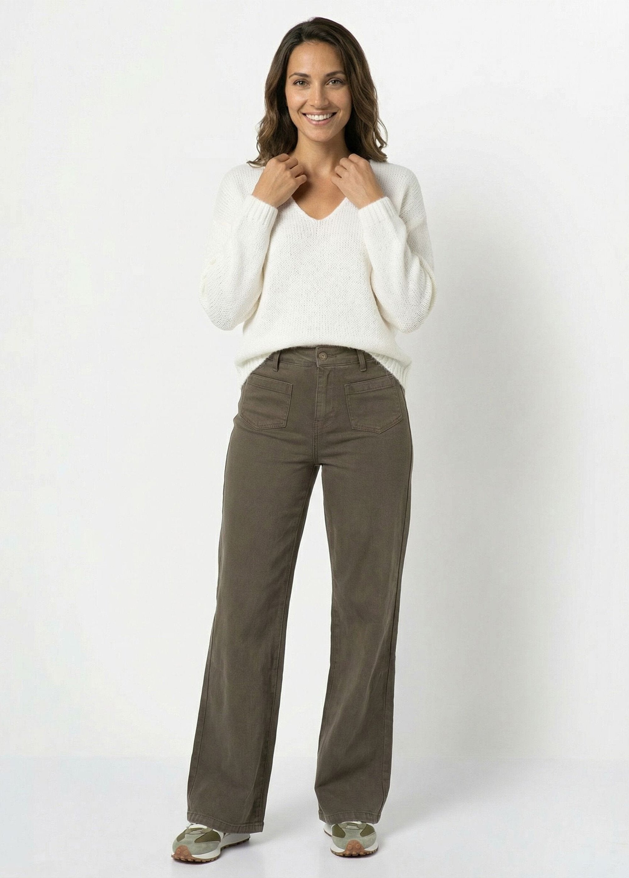 Pull_chaud_col_V_en_maille_avec_mohair_Ecru_SF1_slim