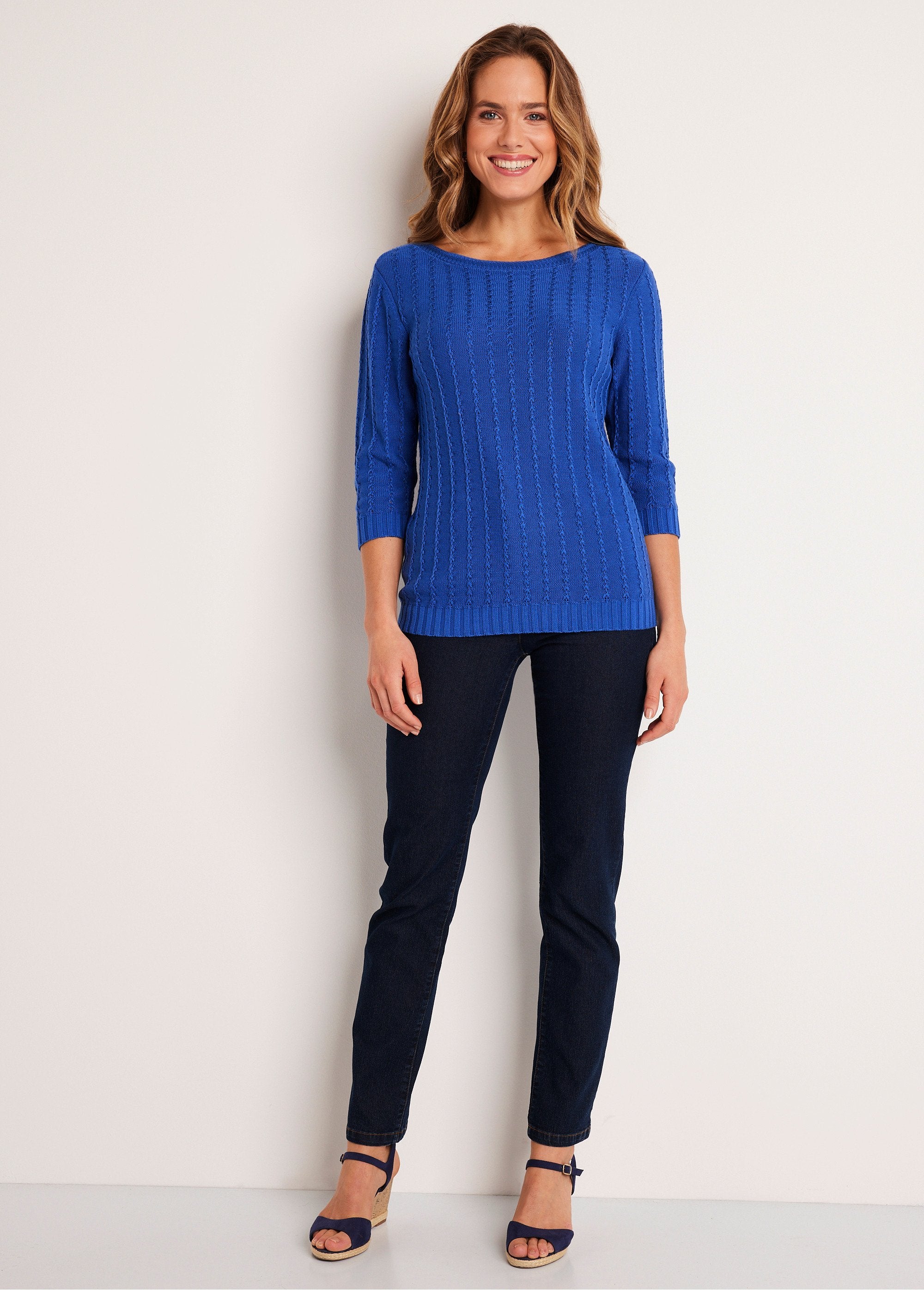 Trui_met_3/4_mouwen_en_boothals_BLAUW_SF1_slim