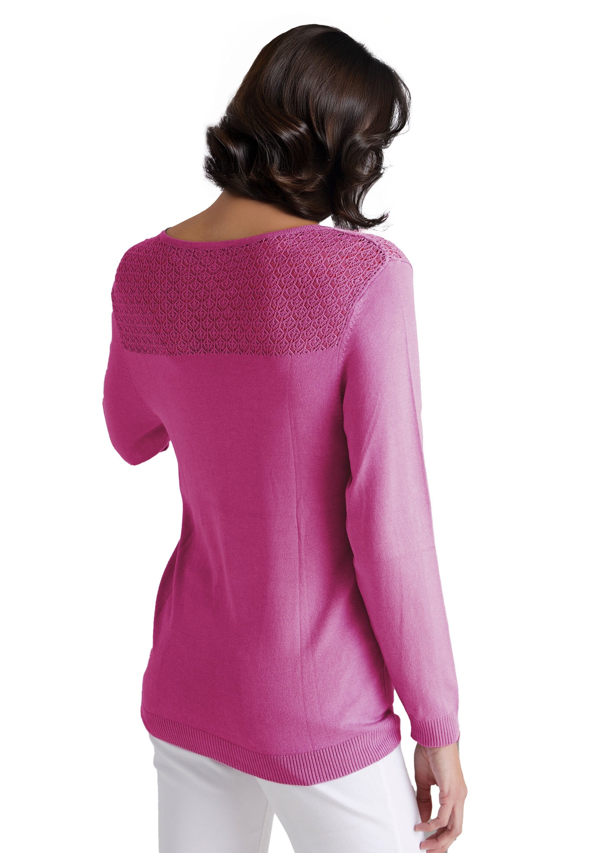 Opengewerkte_trui_met_ronde_hals_Cassis_DO1_slim