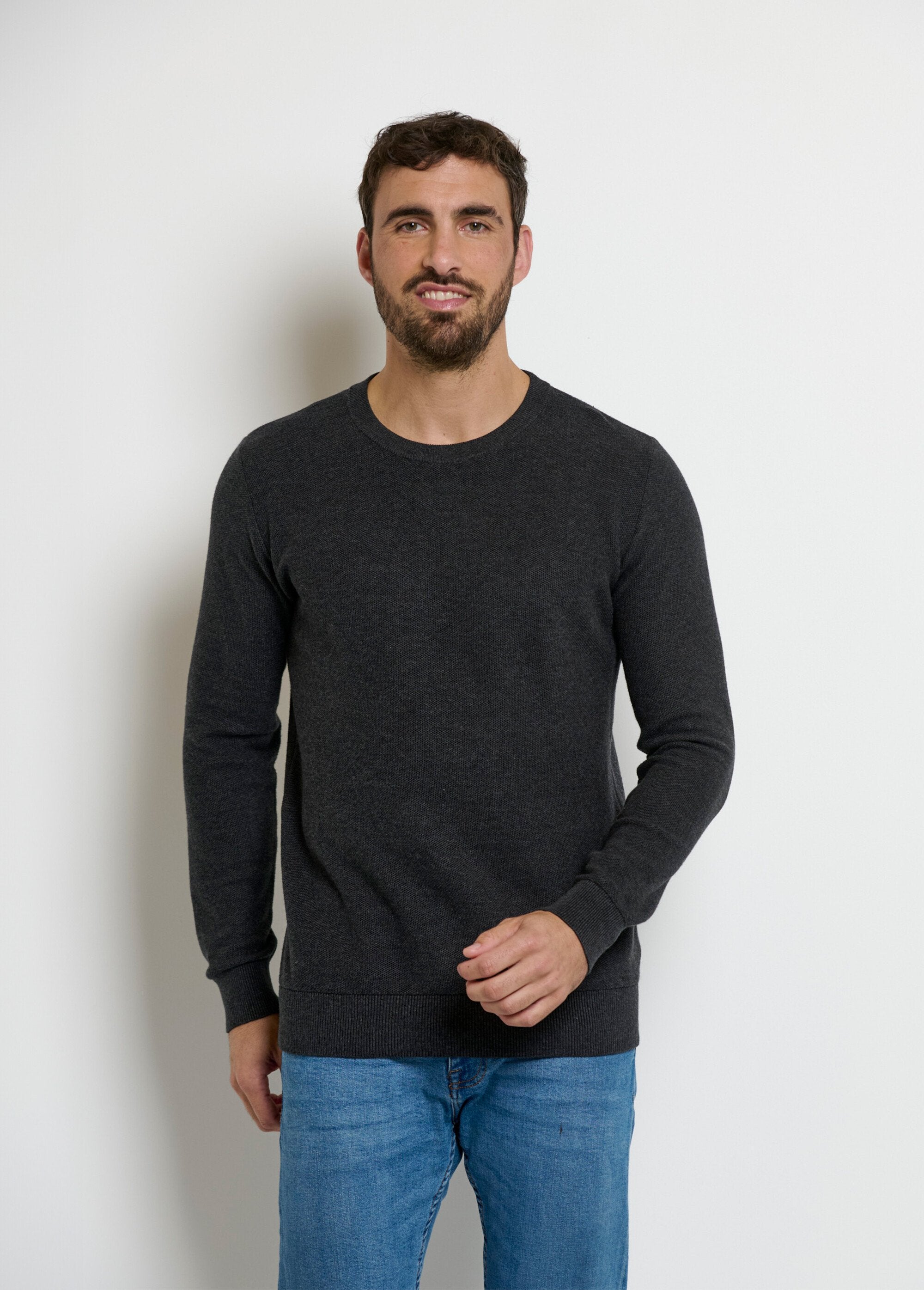 Trui_met_ronde_hals_in_fantasiebreisel_piqué_Gris_FA1_slim