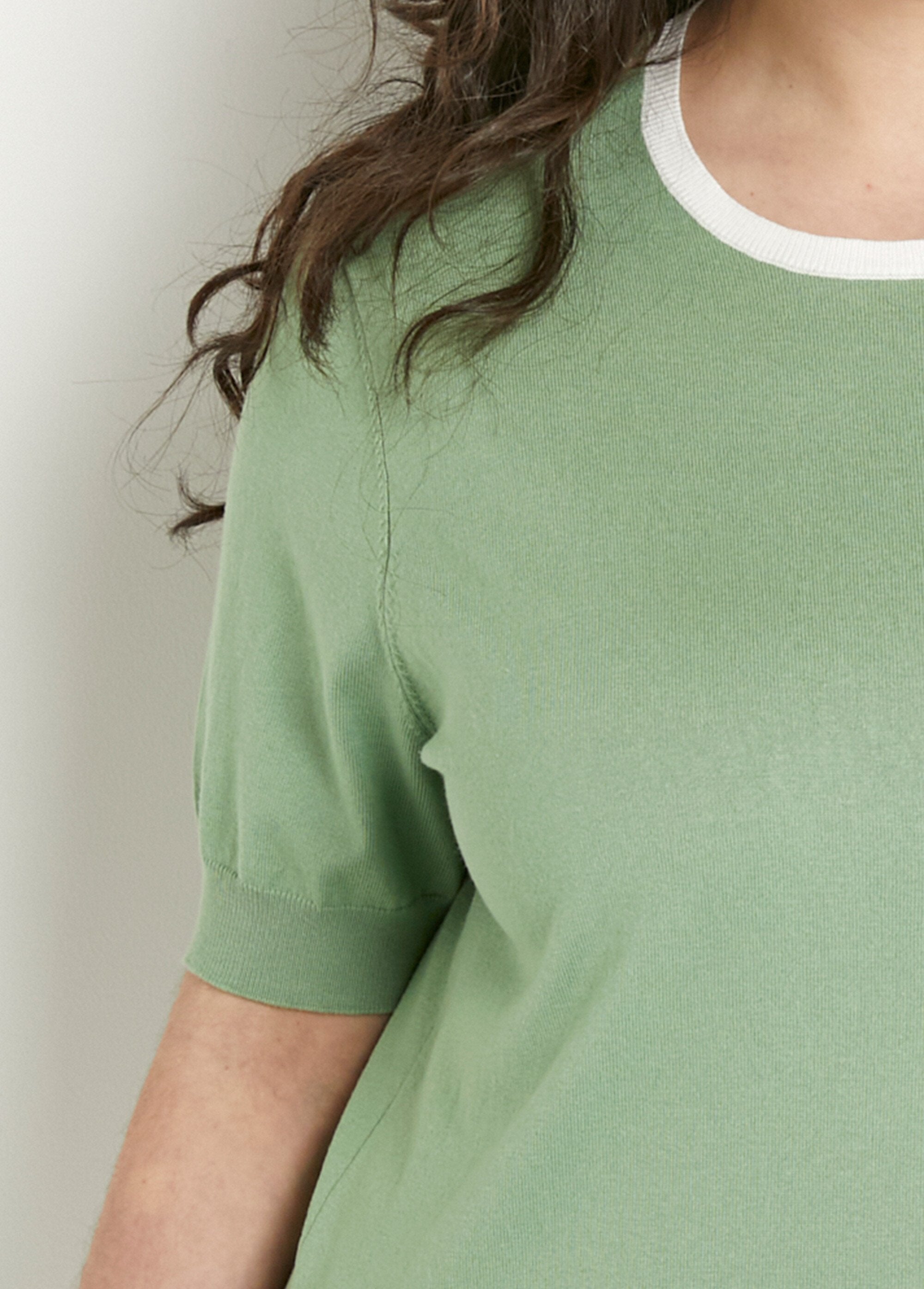 Pull_doux_manches_courtes_col_rond_Vert_d_eau_DE1_curvy