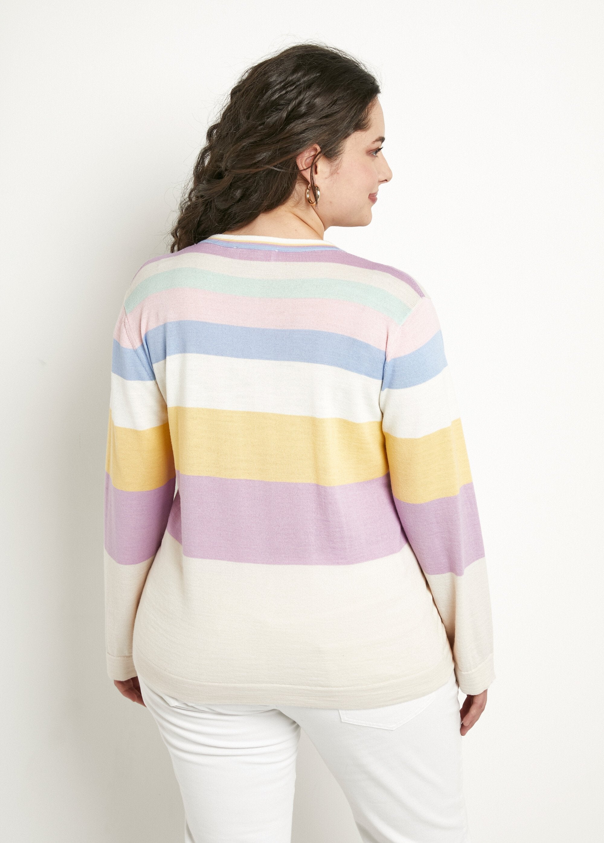 Pull_doux_rayé_col_V_laine_mérinos_Multicolore_DO1_curvy