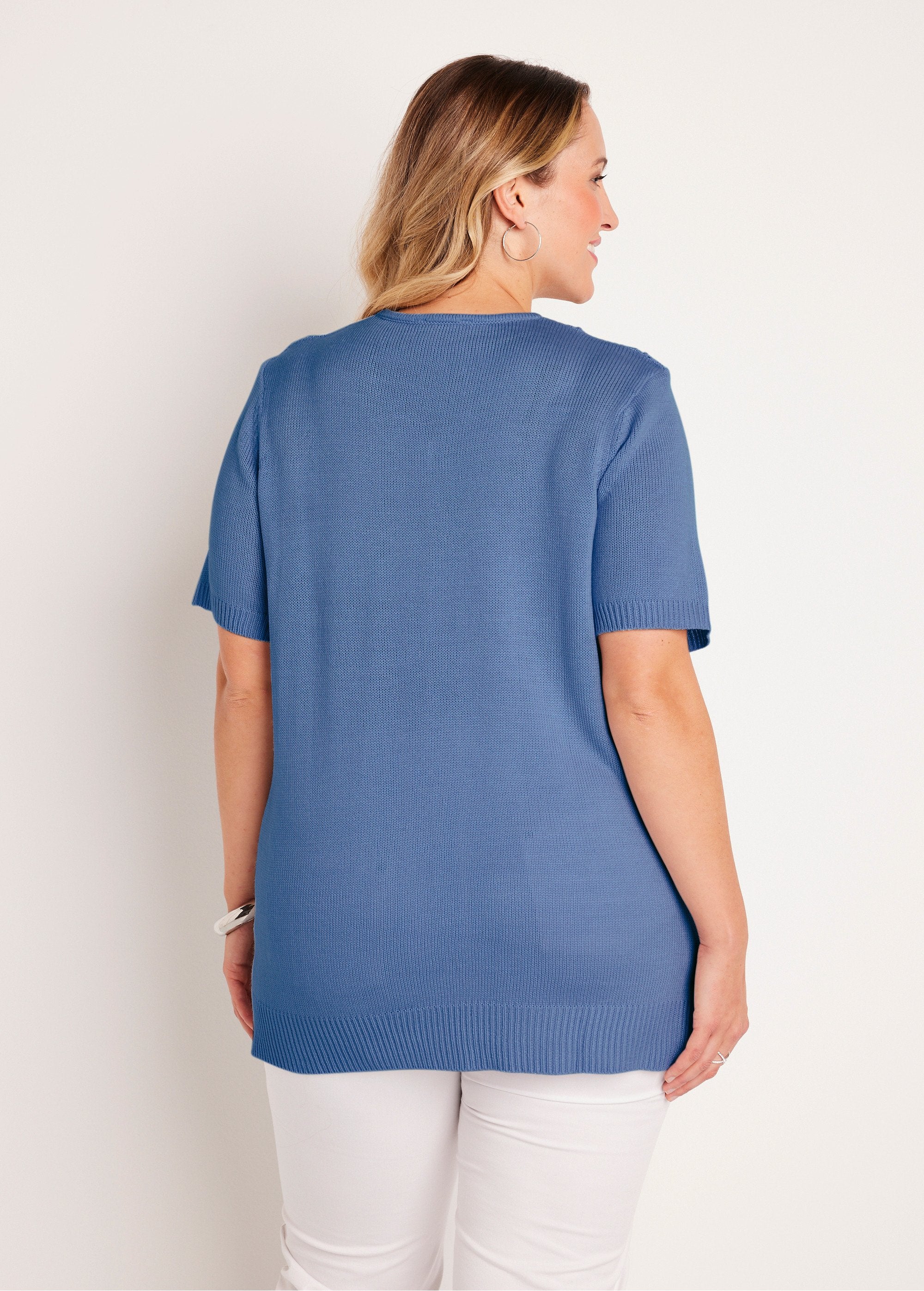 Tuniek_met_lange_V-hals_BLAUW_DO1_curvy