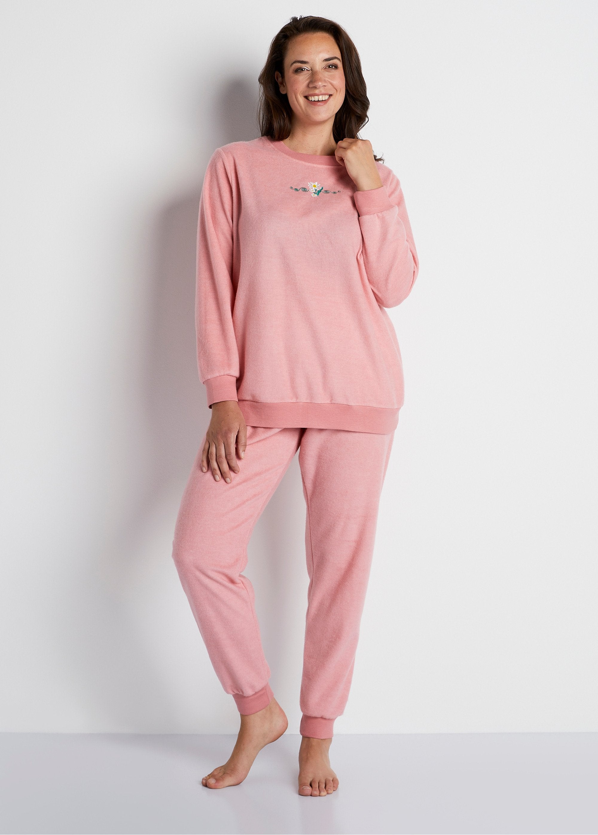 Warme_pyjama_in_shortelle®_Oud_roze_FA1_curvy