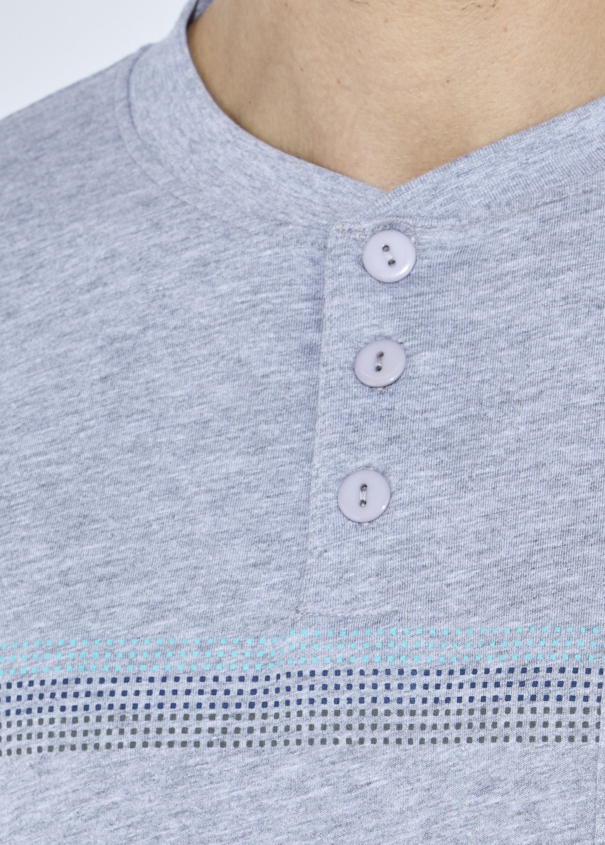 Pyjama_met_tuniekkraag_van_jersey_katoen_met_aangesloten_kousen_Gris_DE1_slim